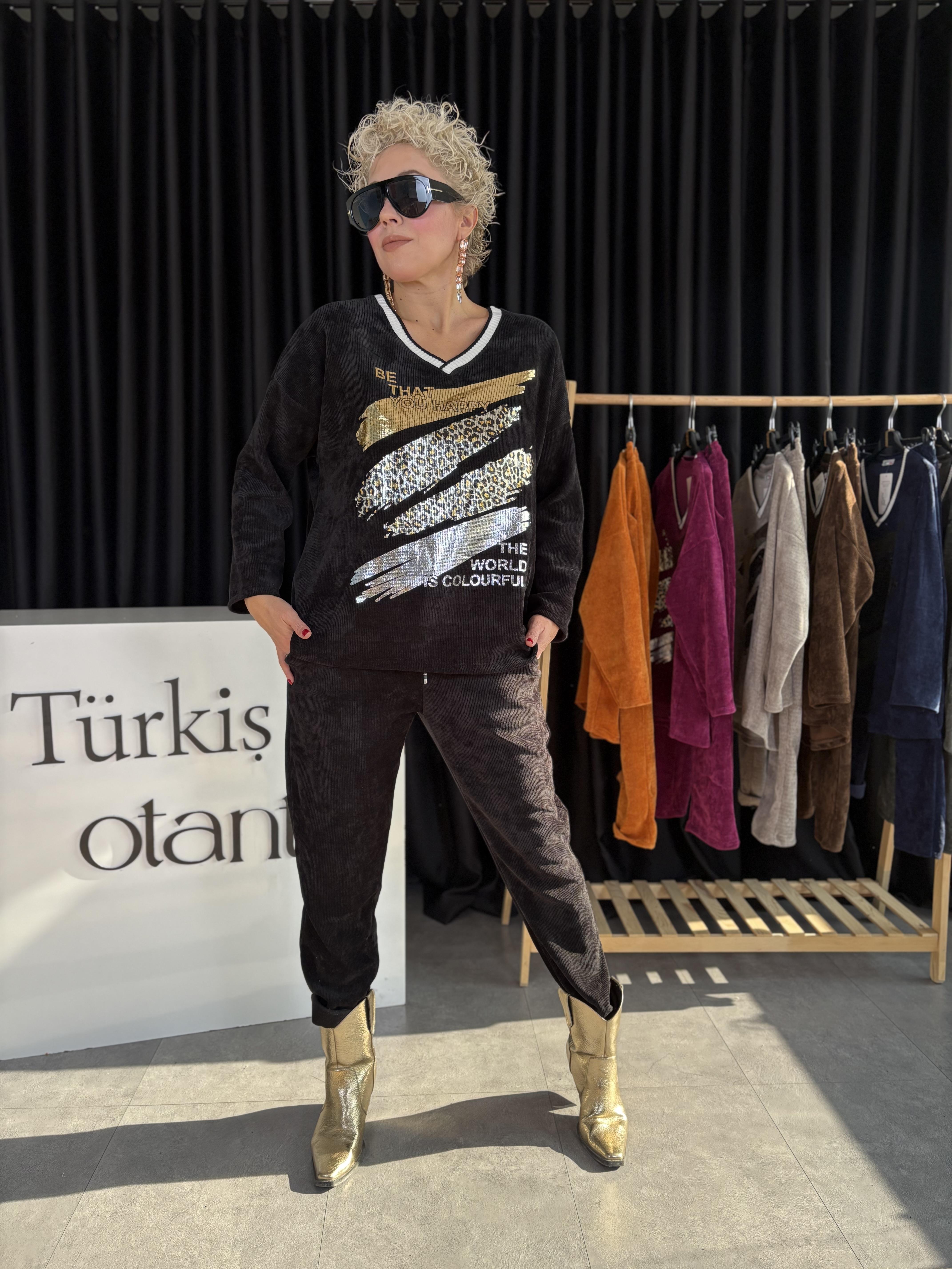 Varak Detaylı İtalyan Siyah Kadife Takım