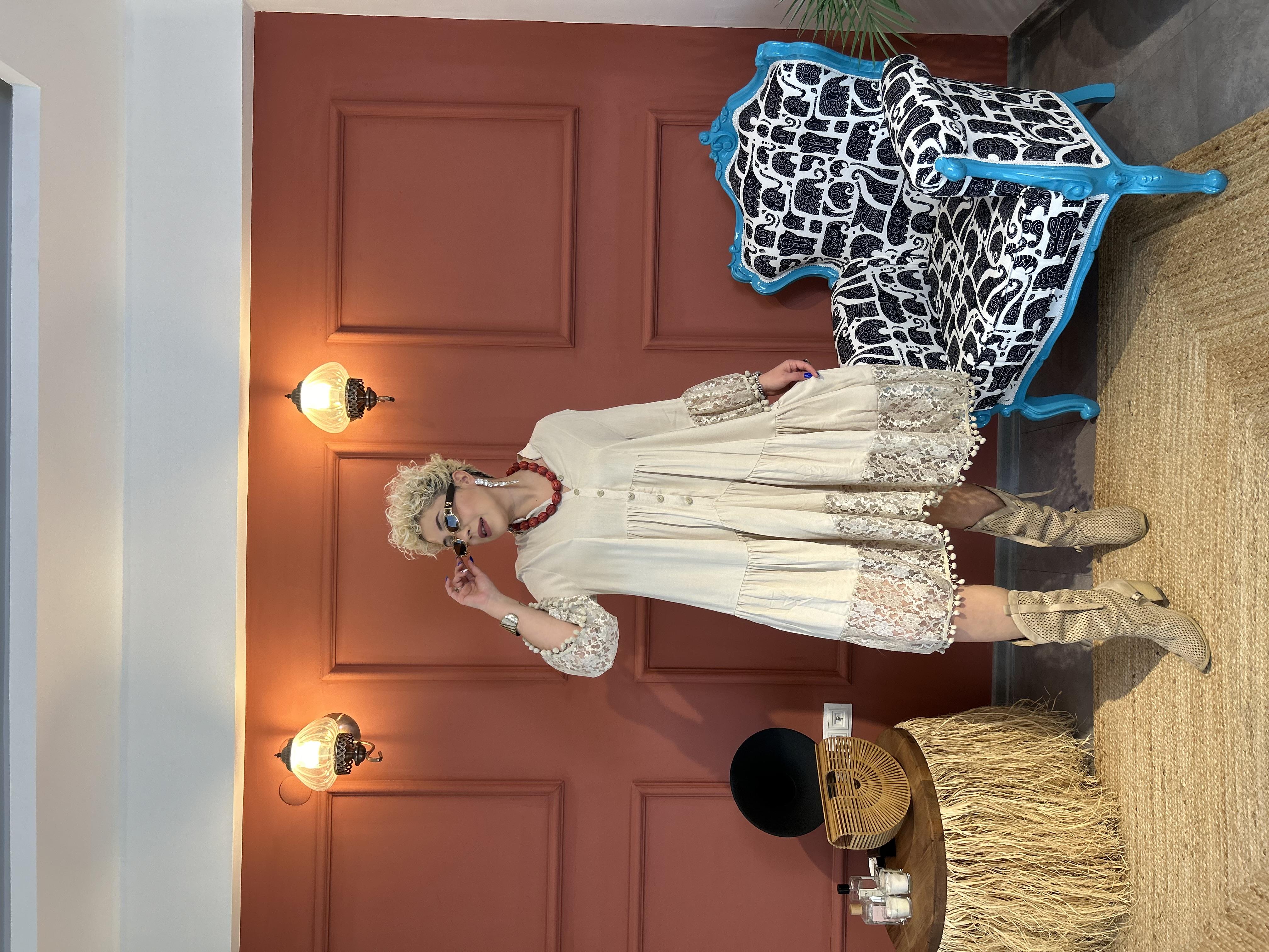 Dantelli Salaş Krem Elbise