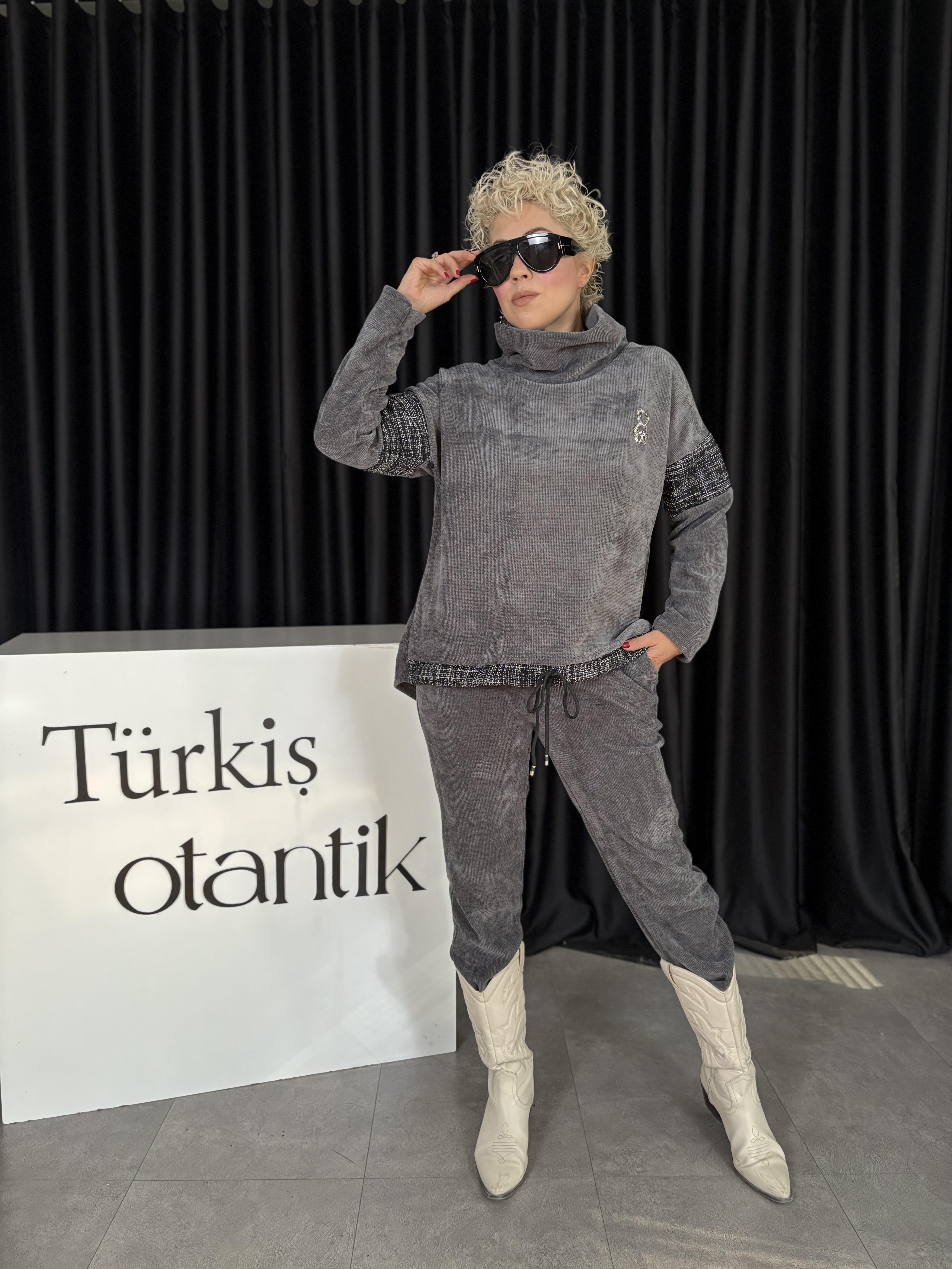 Degaje Yaka İtalyan Gri Kadife Takım