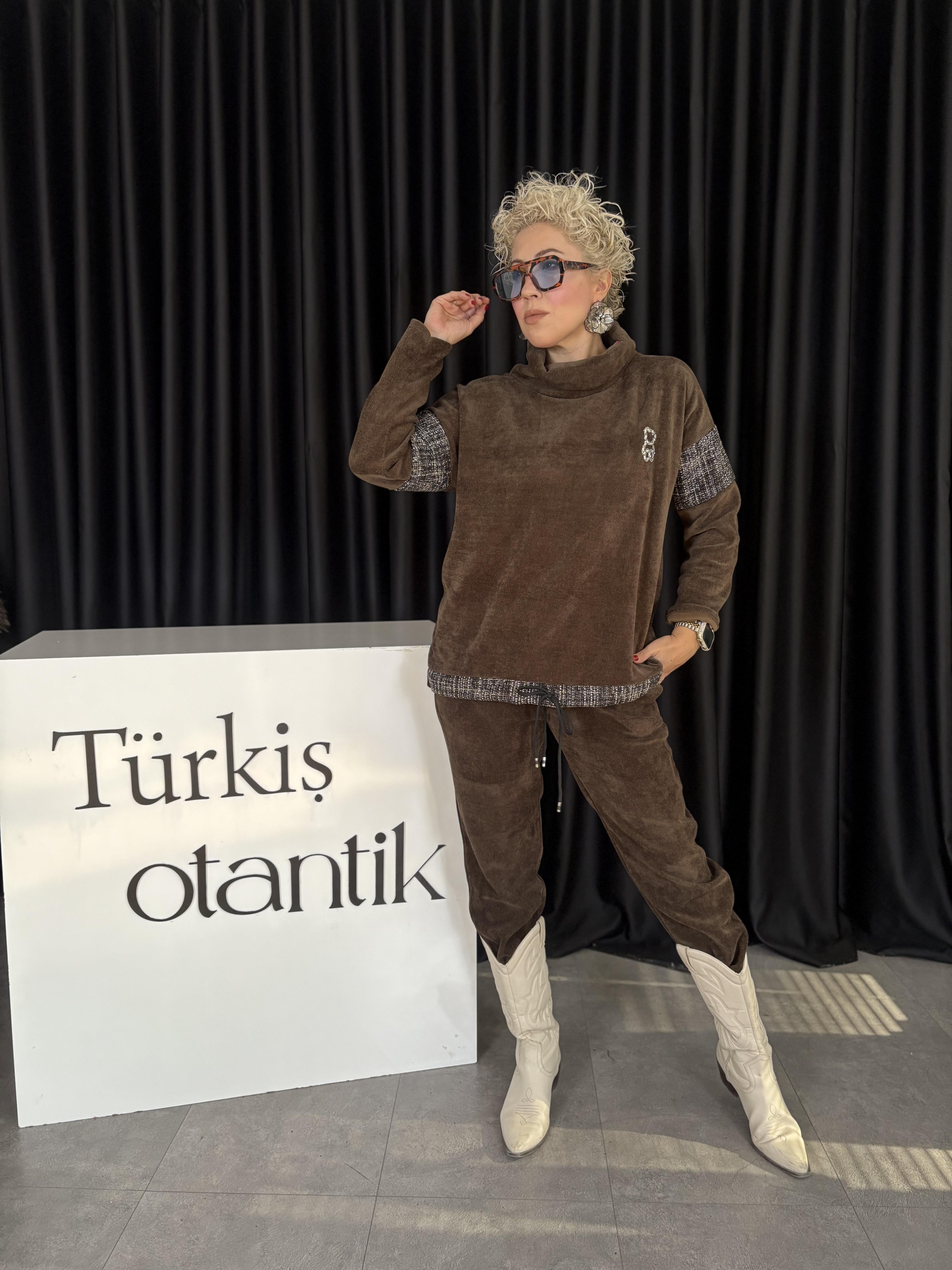 Degaje Yaka İtalyan Kahve Kadife Takım