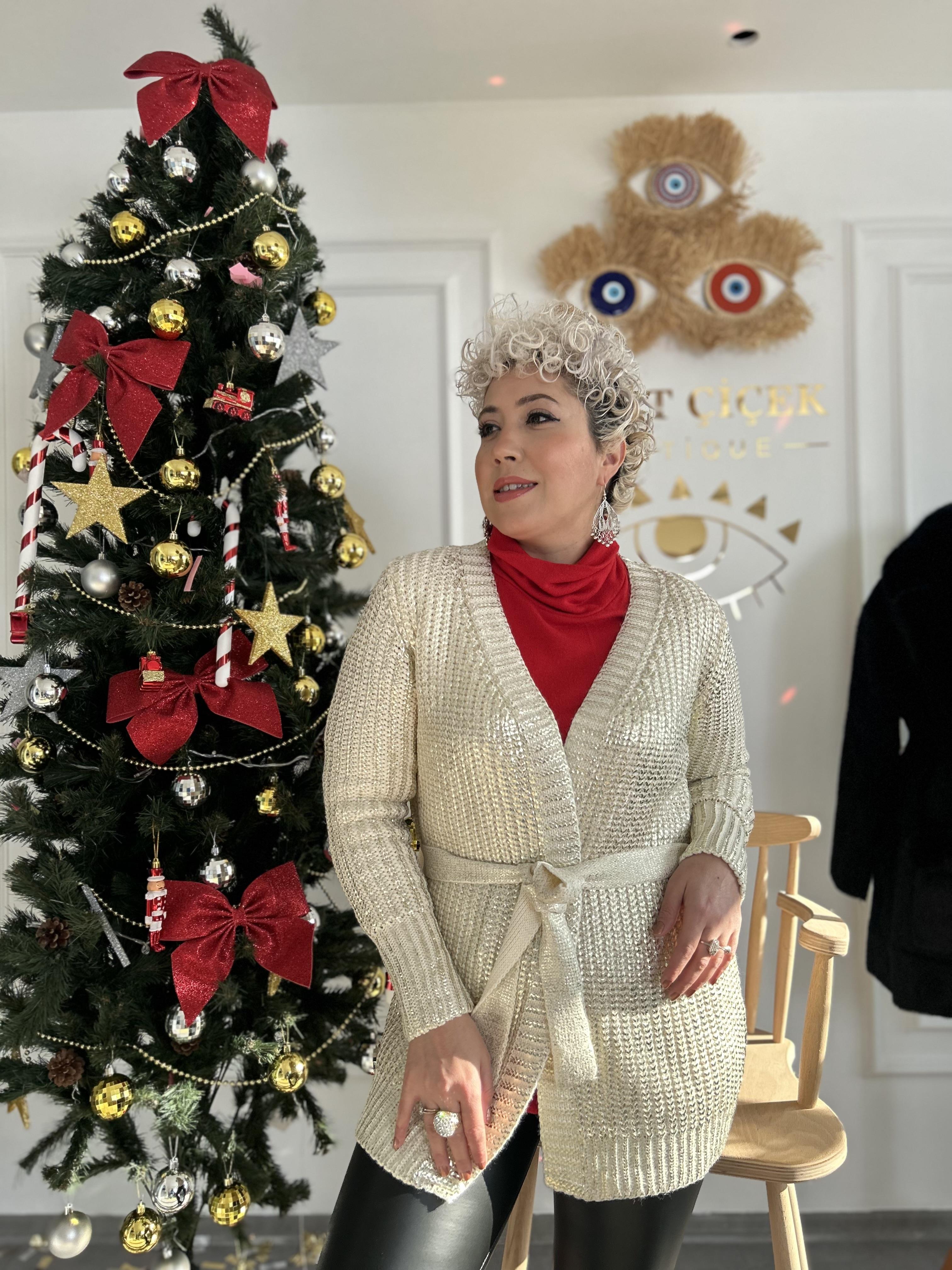 Gold Varaklı Balık Sırtı Model Kuşaklı Taş Rengi Hırka