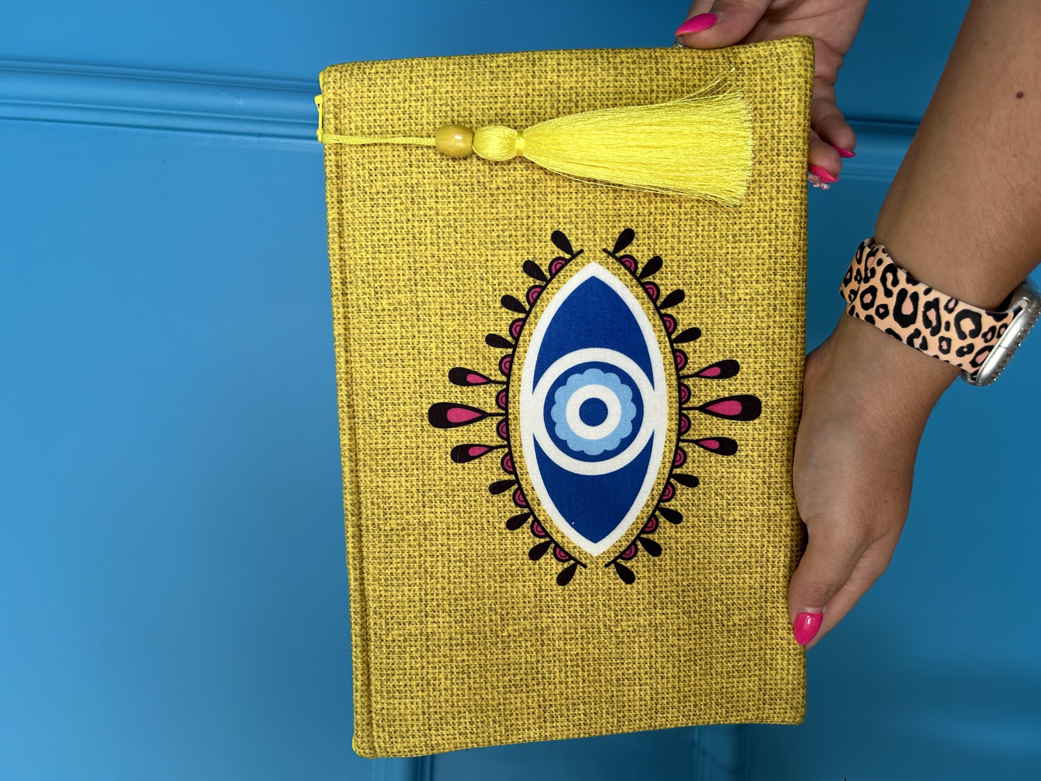 Göz Detaylı Sarı Clutch Çanta