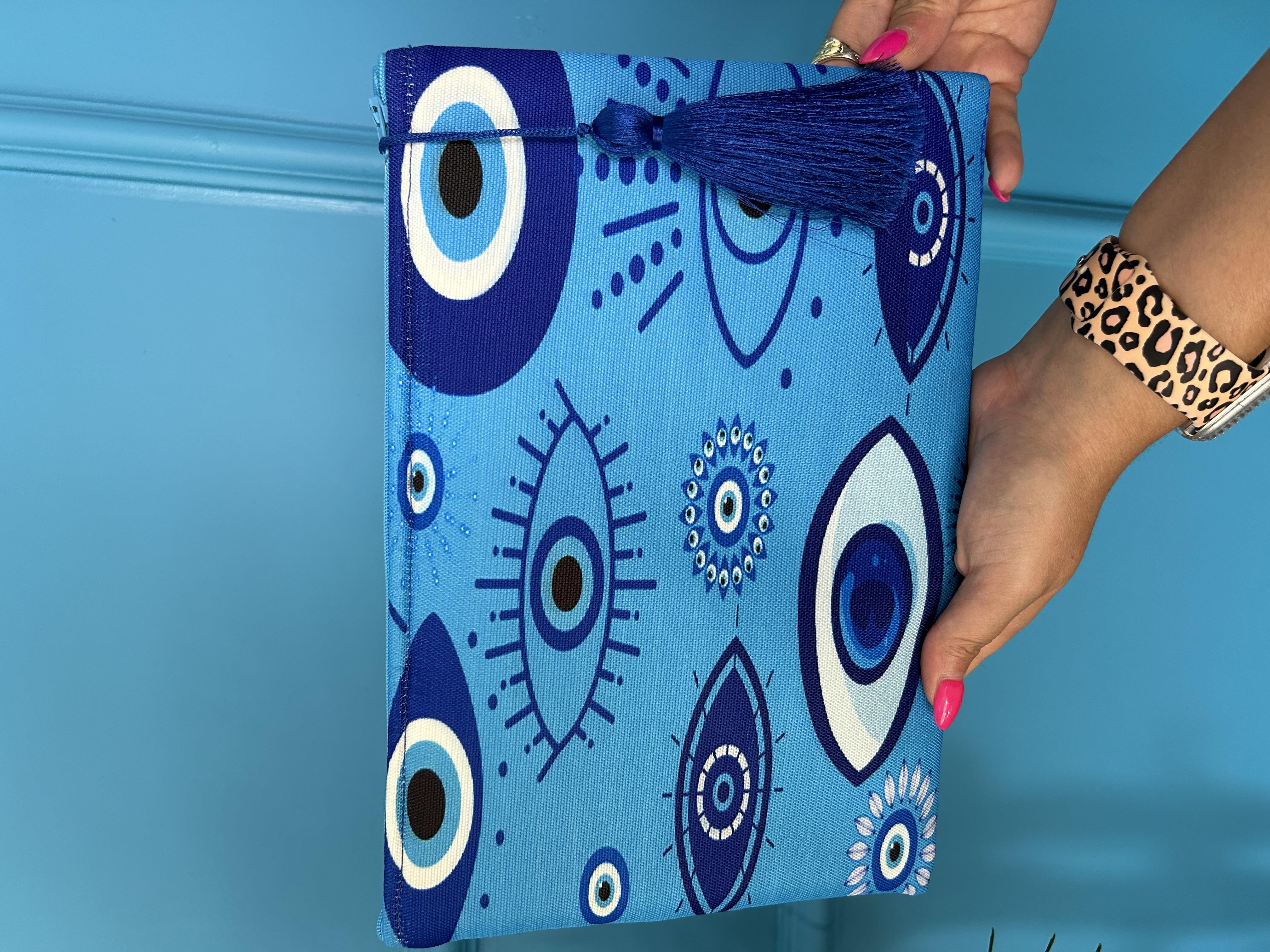Göz Detaylı Turkuaz Clutch Çanta