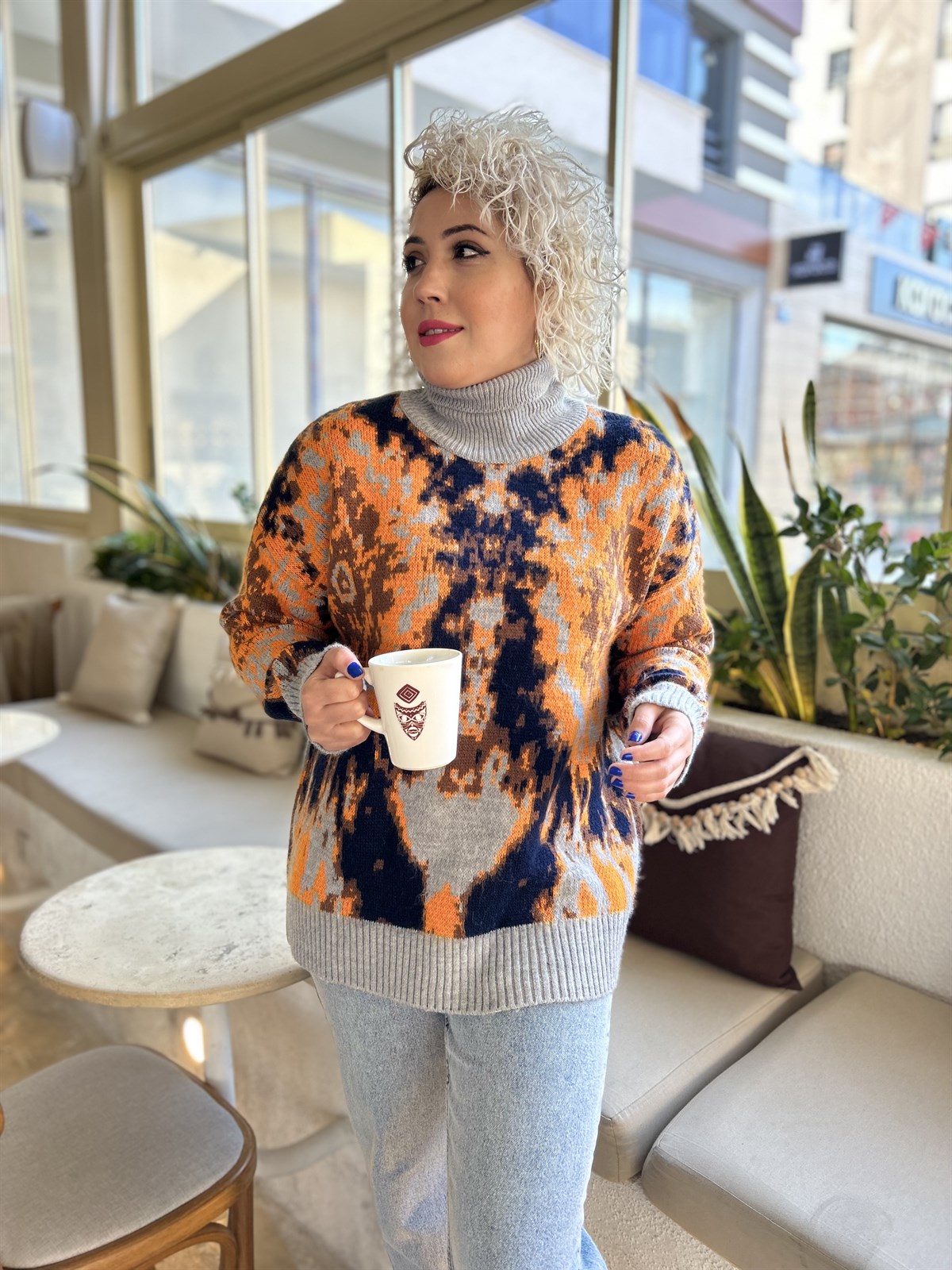 Gri Turuncu Renk Batik Desen Örme Kazak