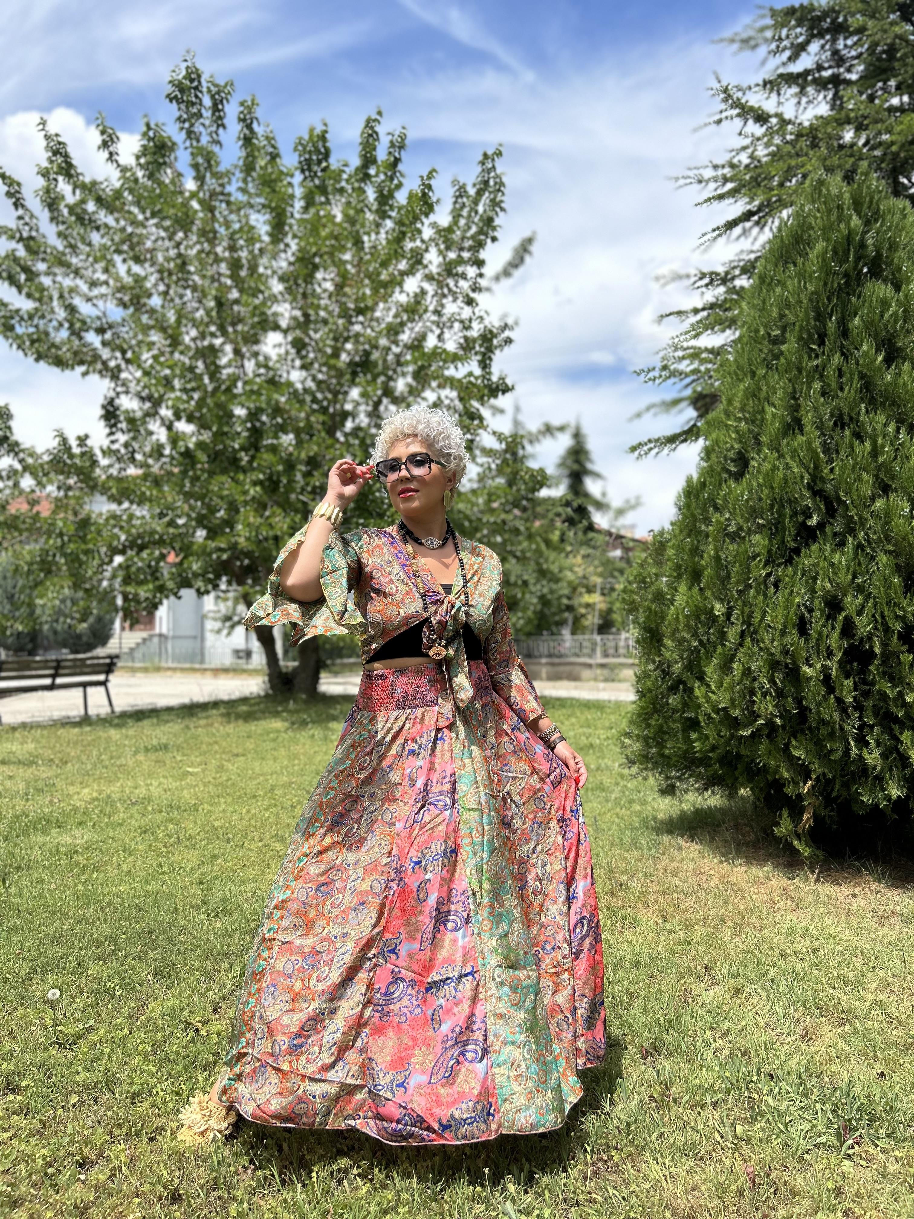 Hint İpegi Etekli Takım 6