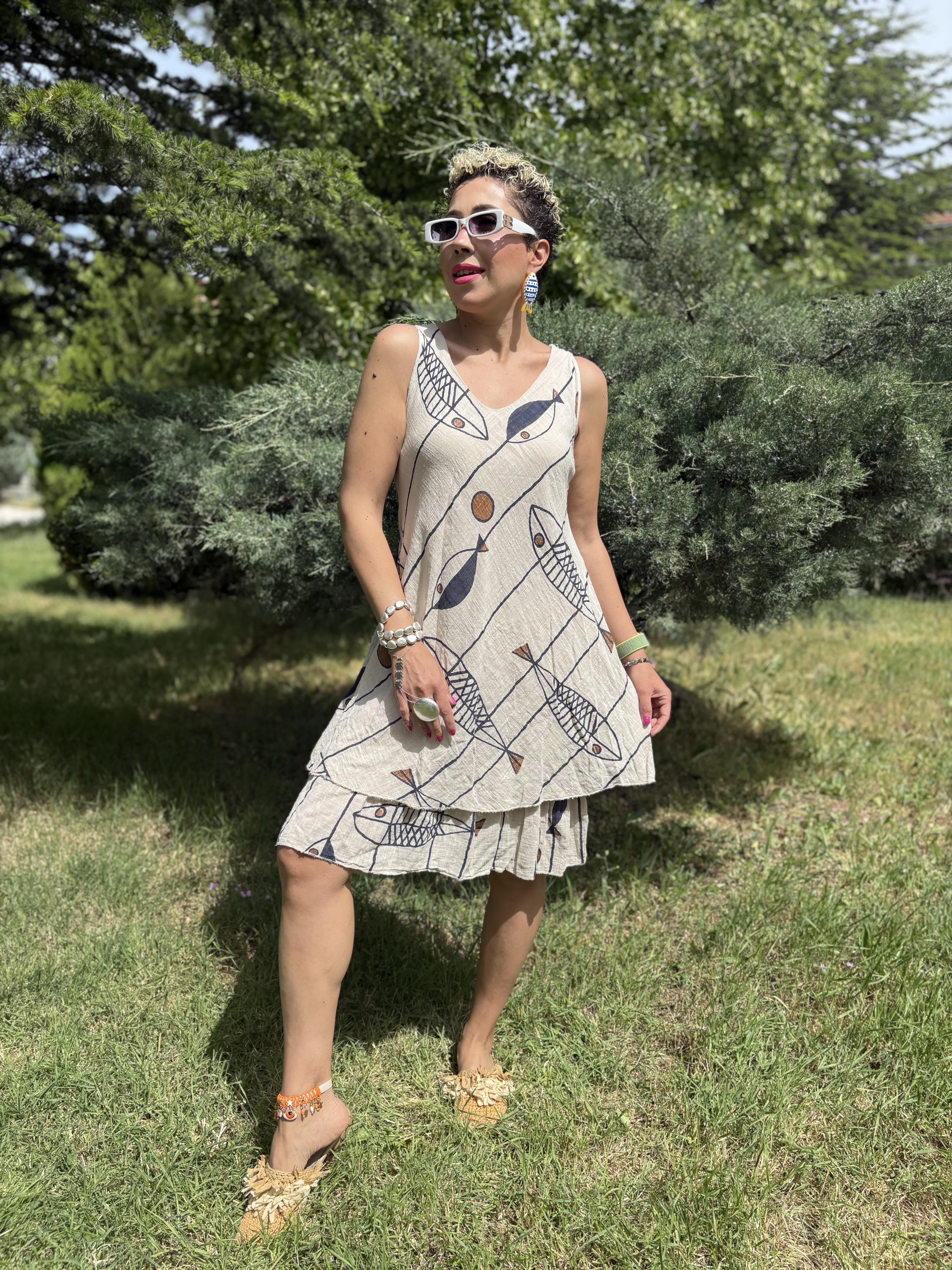 İtalyan Askılı Pamuklu Krem Balıklı Elbise