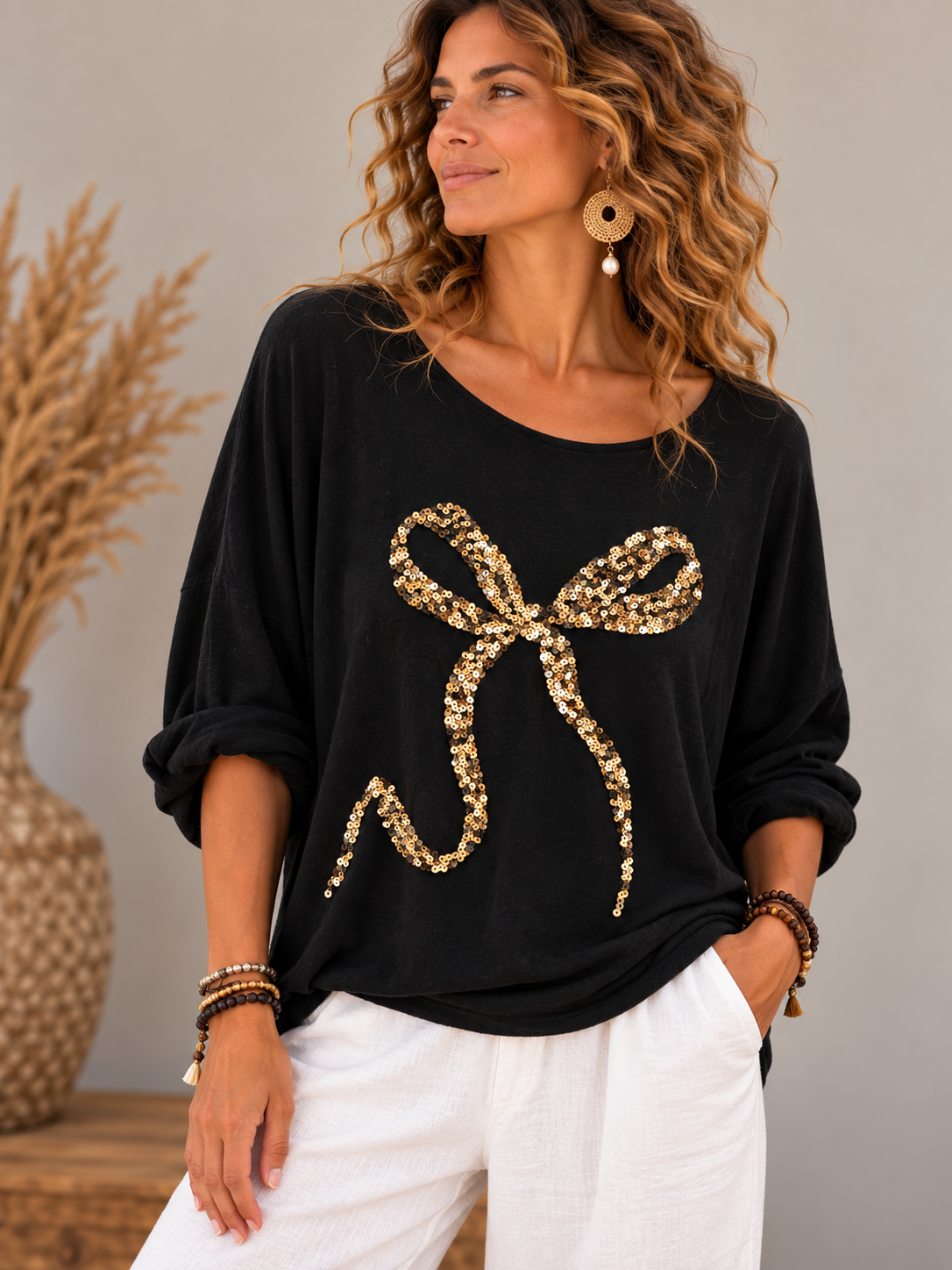 İtalyan Fiyonk Payet Detaylı Angora Siyah Bluz