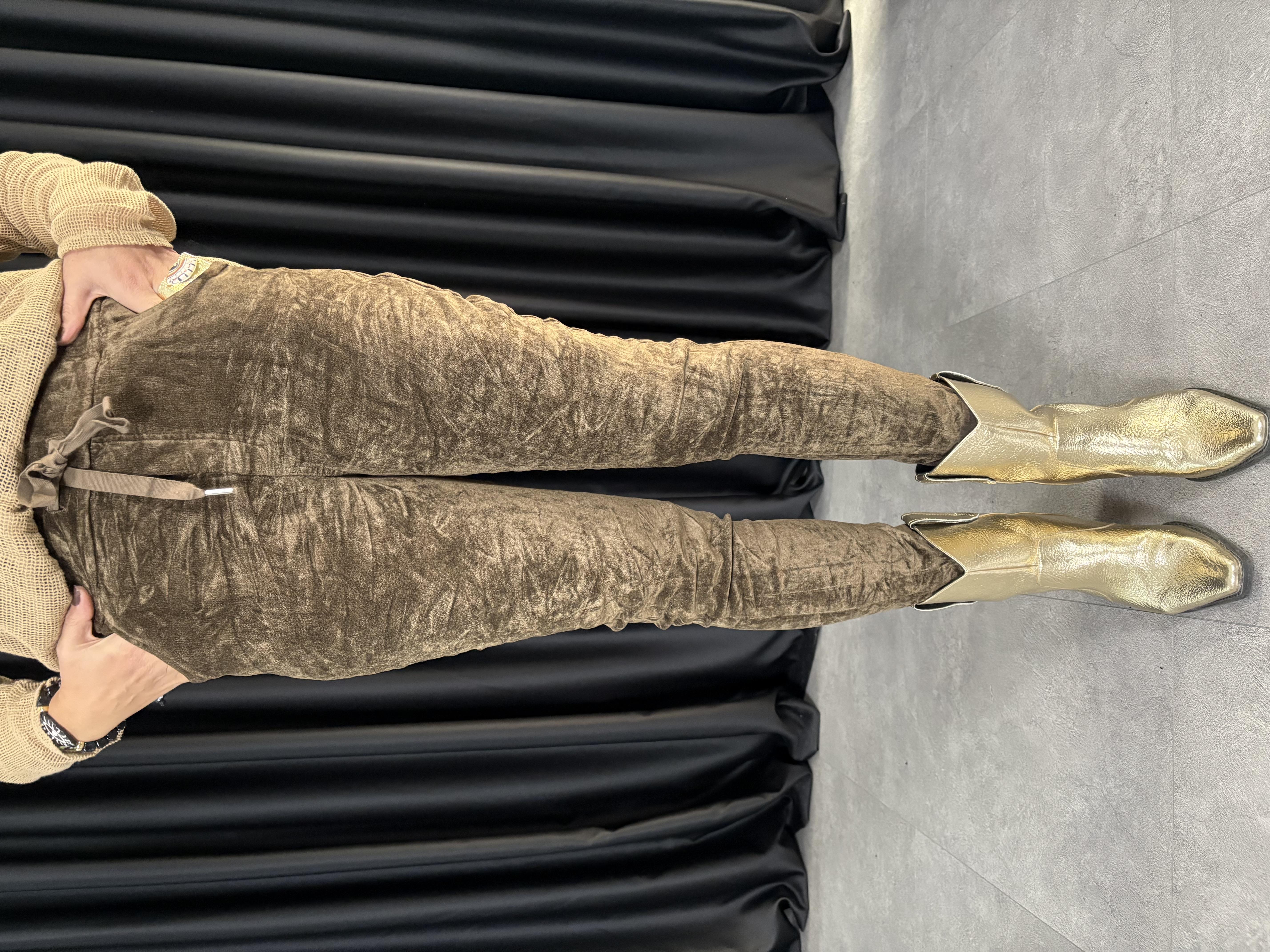 İtalyan Kahve Kadife Pantolon