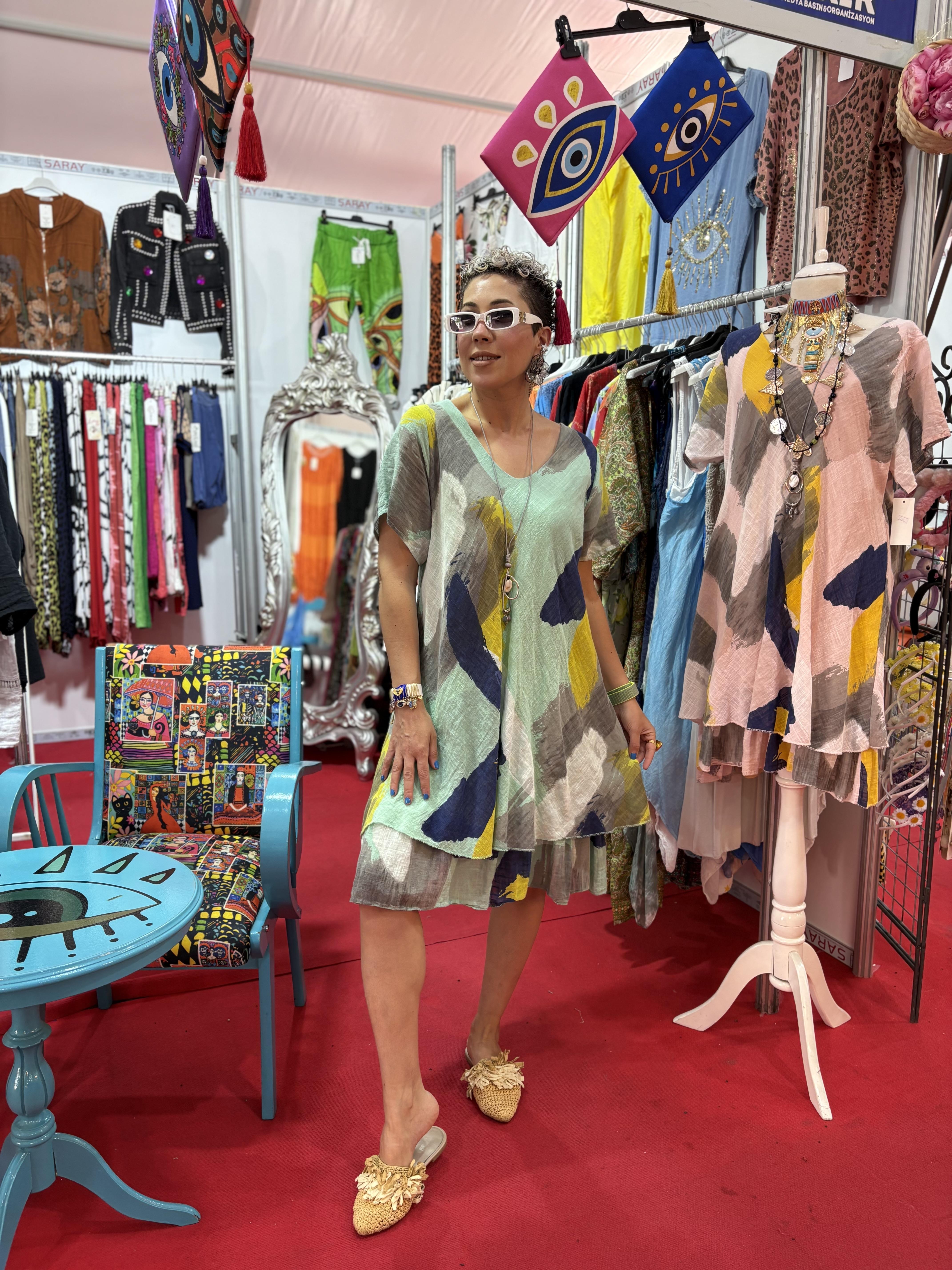 İtalyan Kolyeli Su Yeşili Keten Elbise