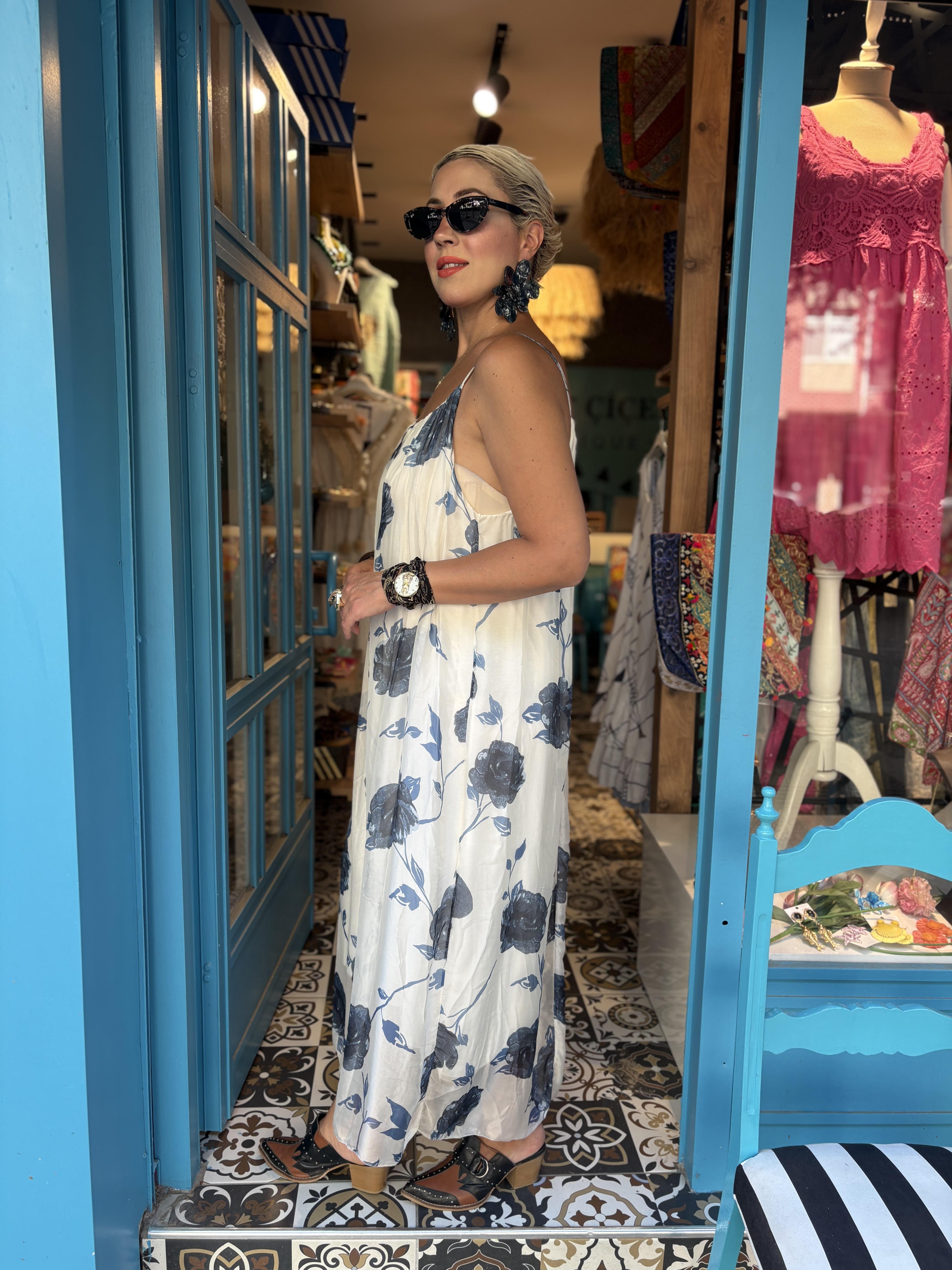 İtalyan Lacivert Gül Desenli Askılı İpek Elbise