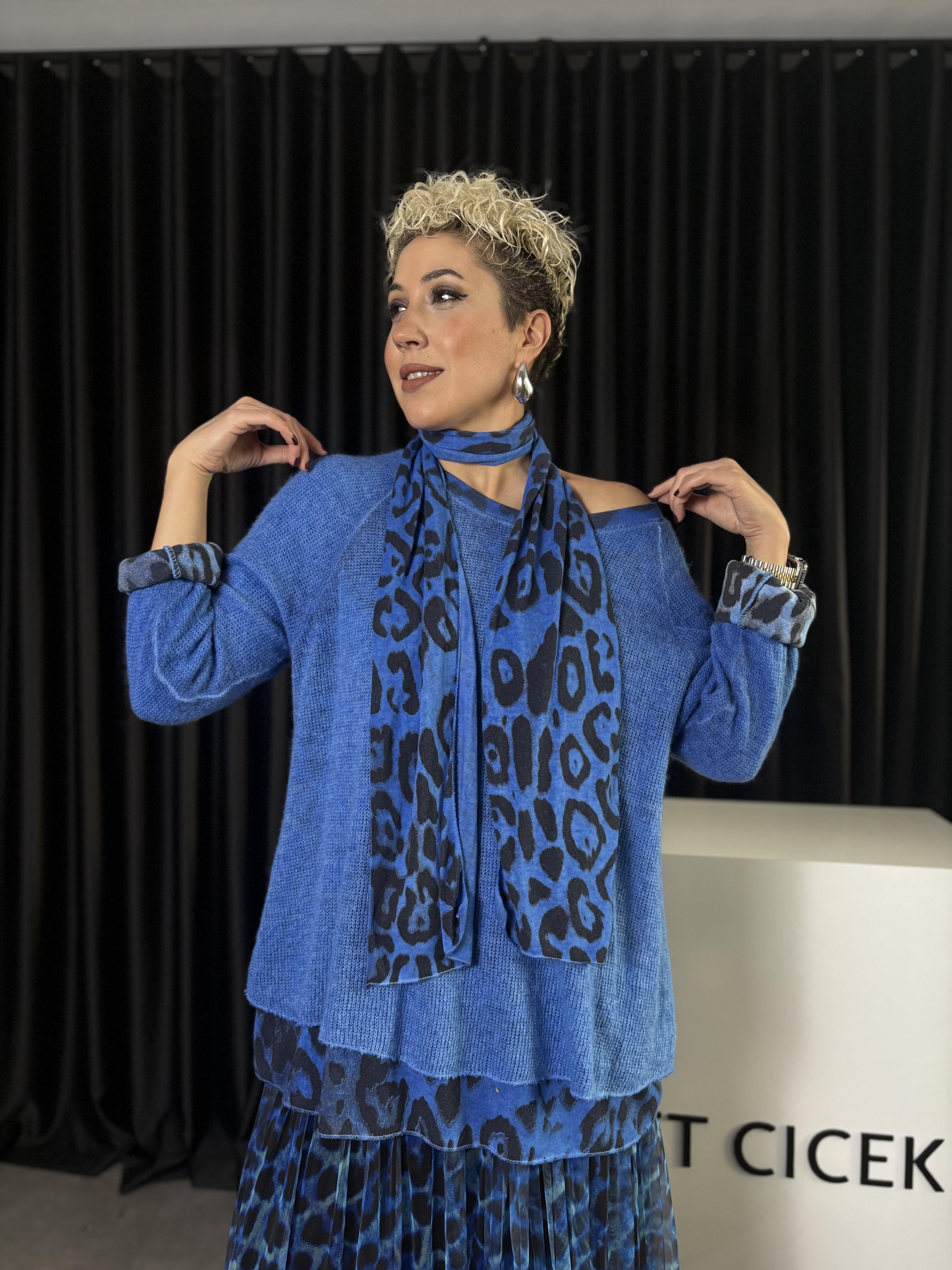 İtalyan Leopar Astarlı Şallı Sax Mavi Yün Triko