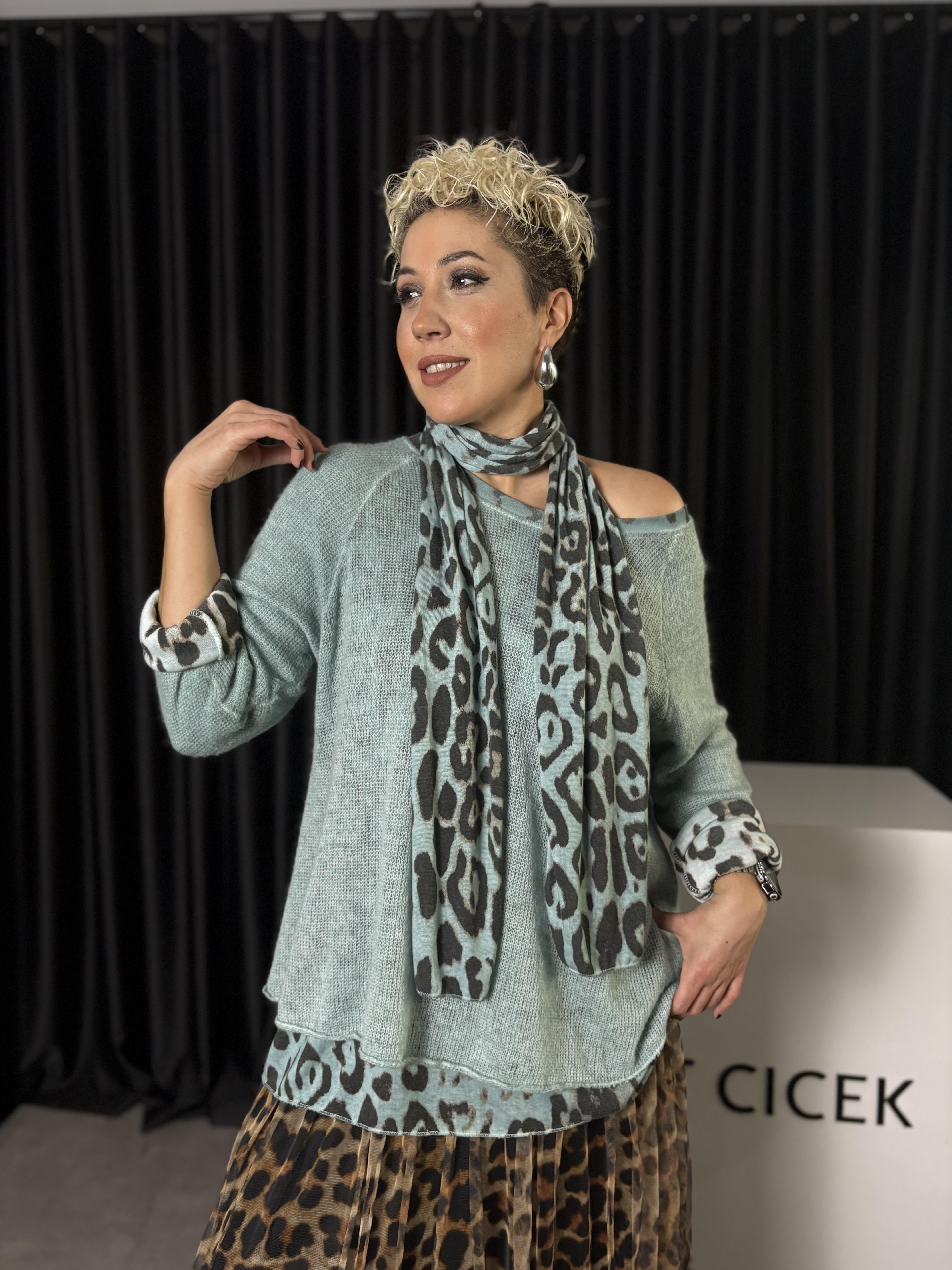 İtalyan Leopar Astarlı Şallı Su Yeşili Yün Triko