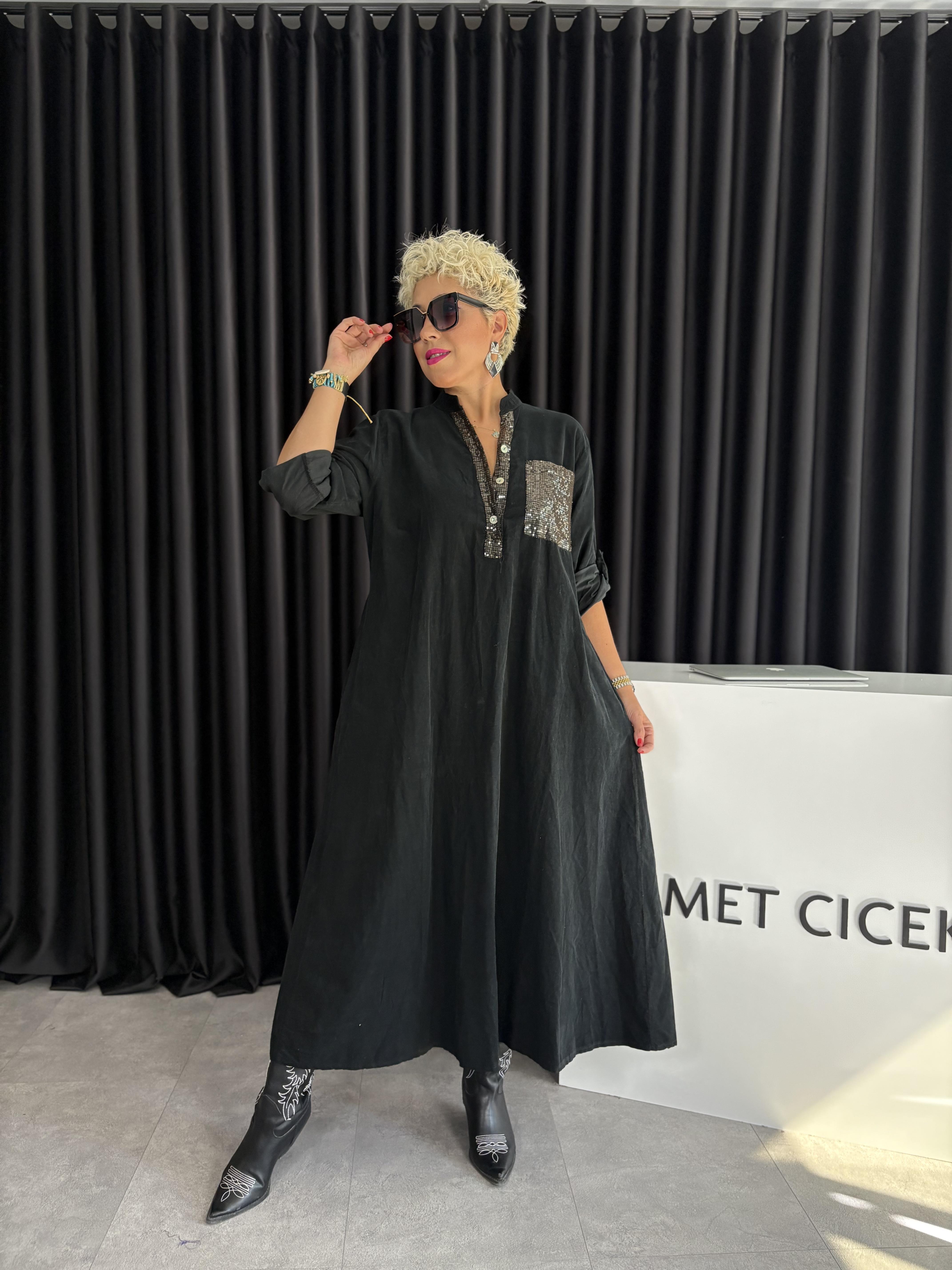 İtalyan Payet Detaylı Siyah Kadife Elbise