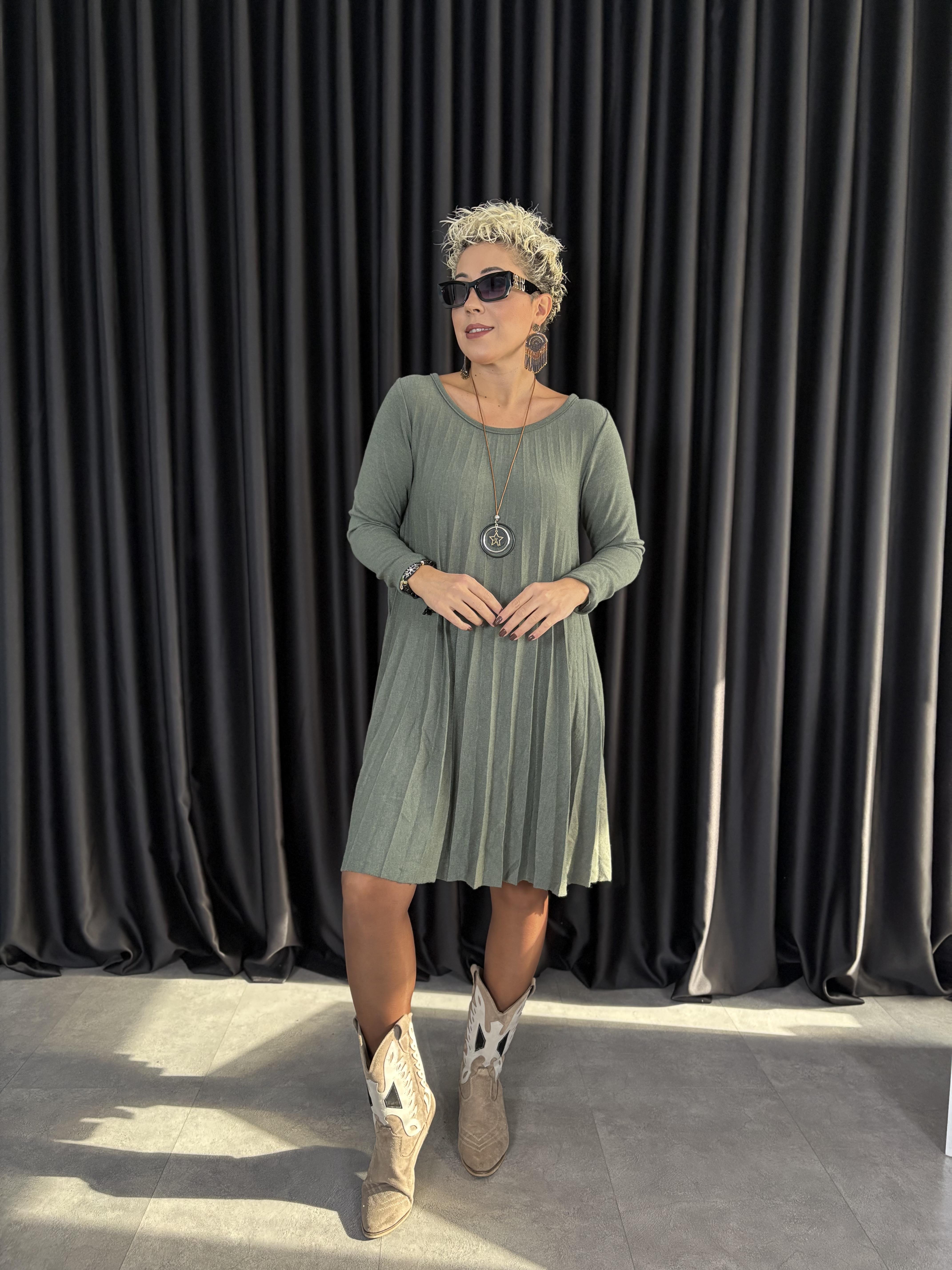 İtalyan Pileli Haki Kolyeli Triko Elbise