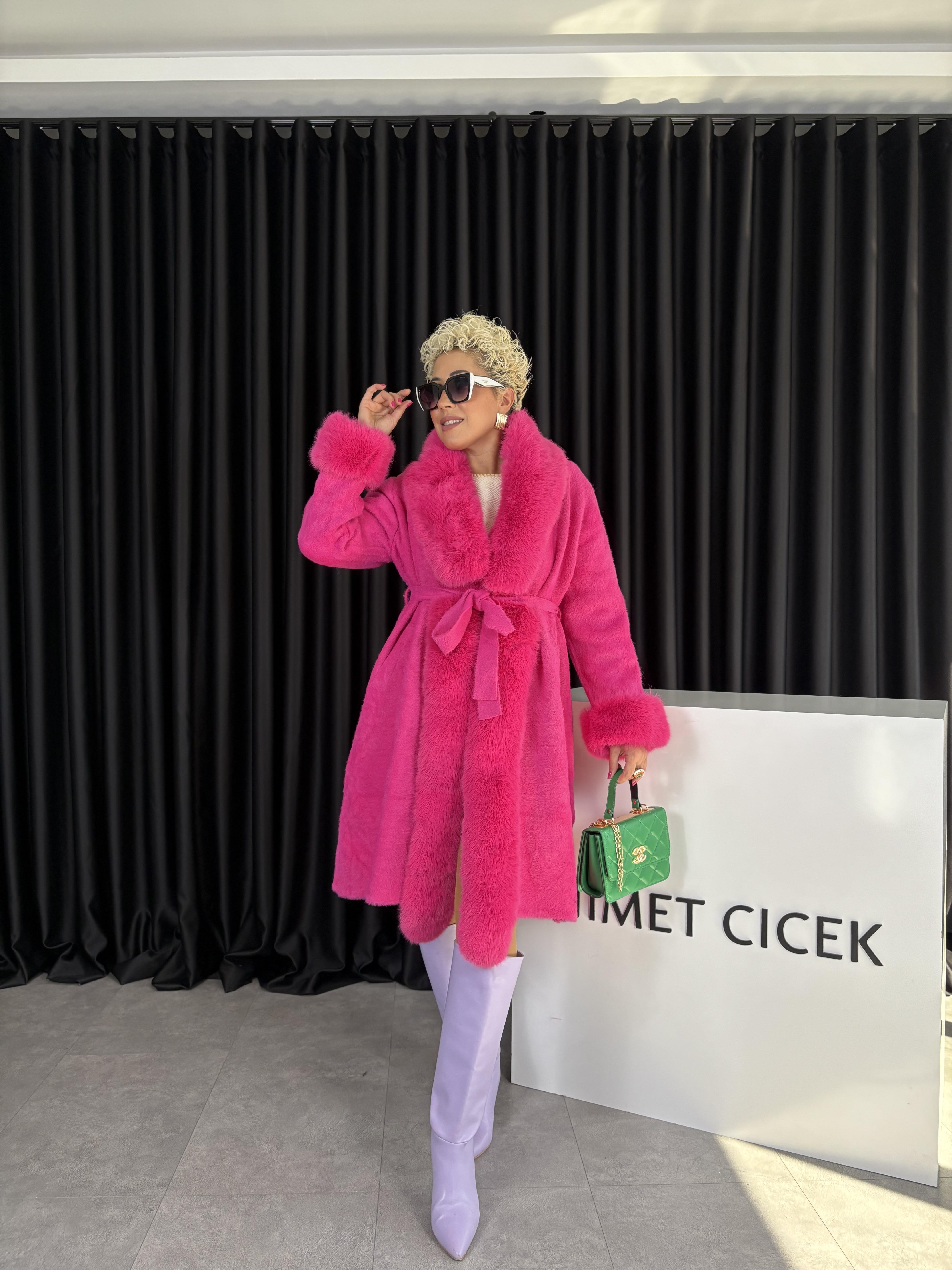 İthal Angora Pembe Uzun Kürk