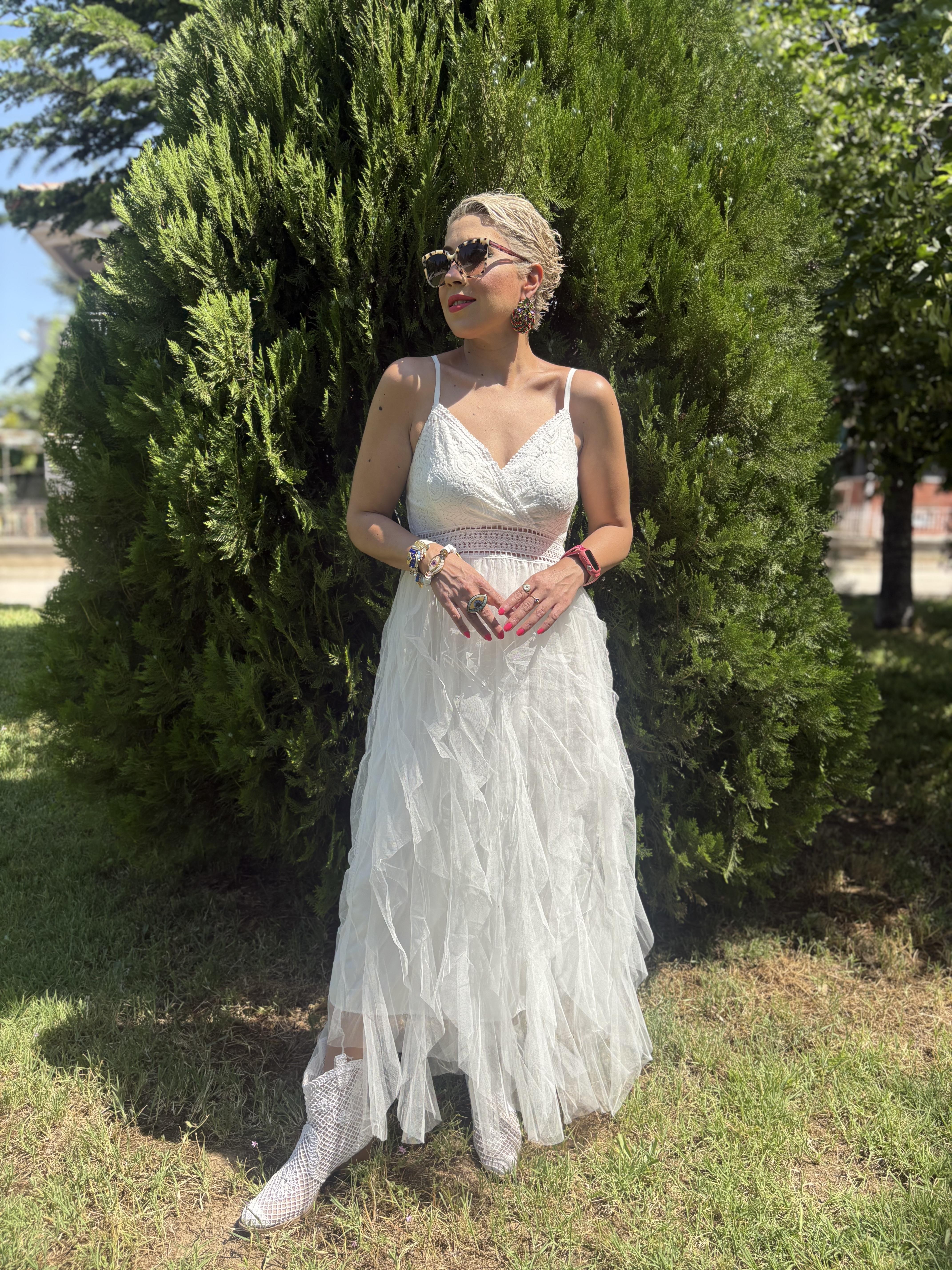 İthal Beyaz Samos Elbise