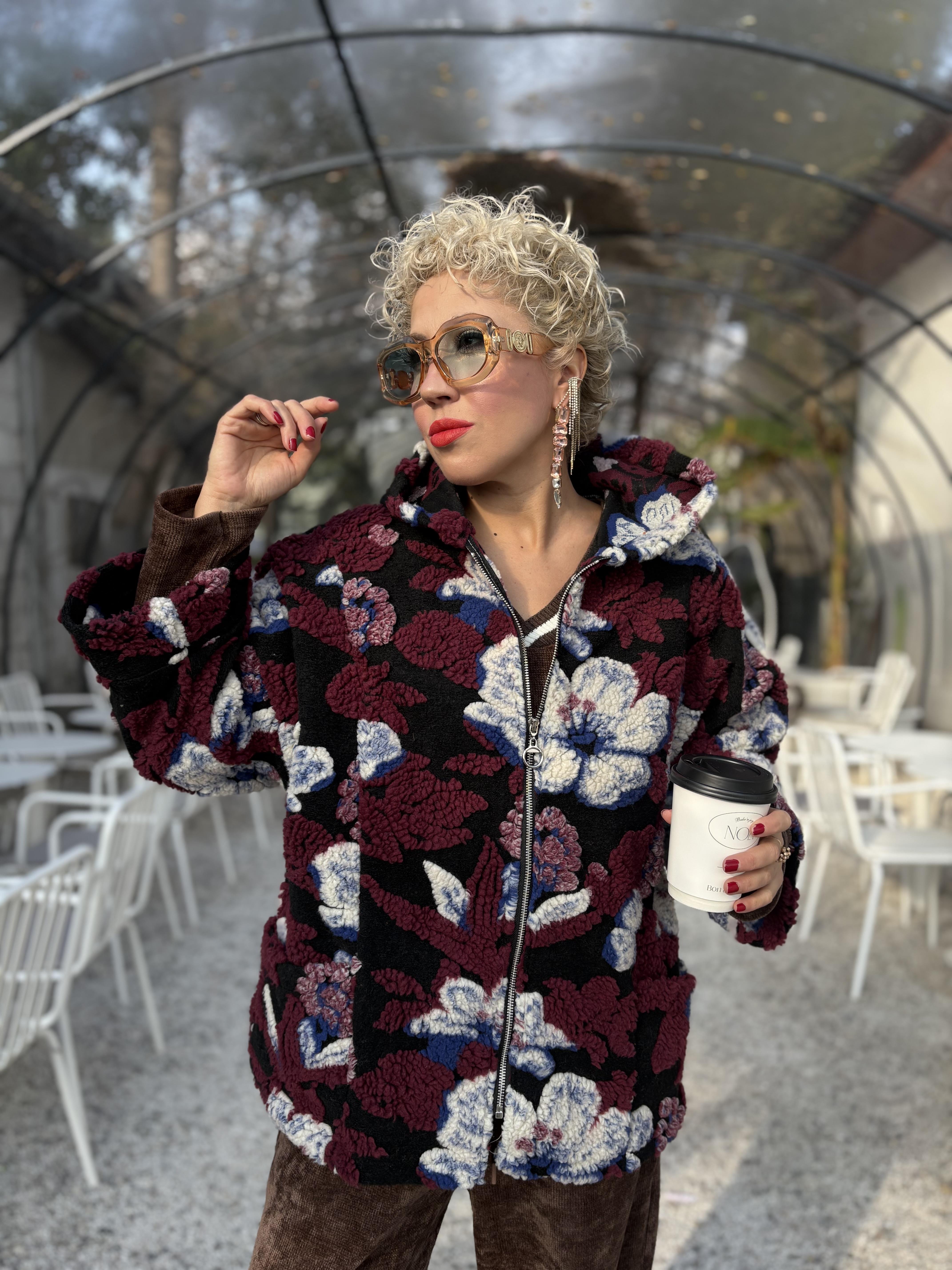 İthal Kapşonlu Kısa Keçe Ceket 8