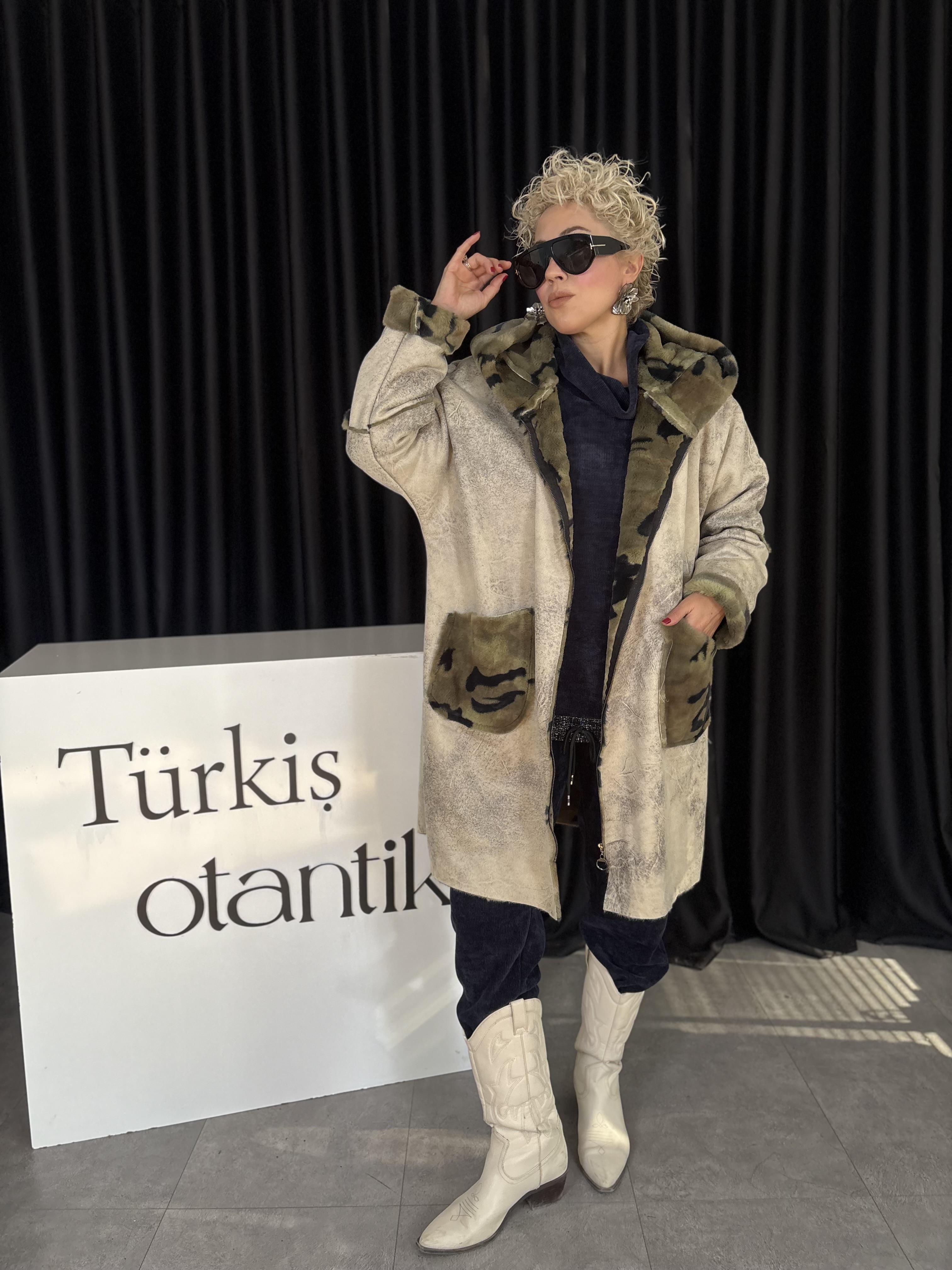 Kamuflaj Detaylı Krem Nubuk İtalyan Kaban