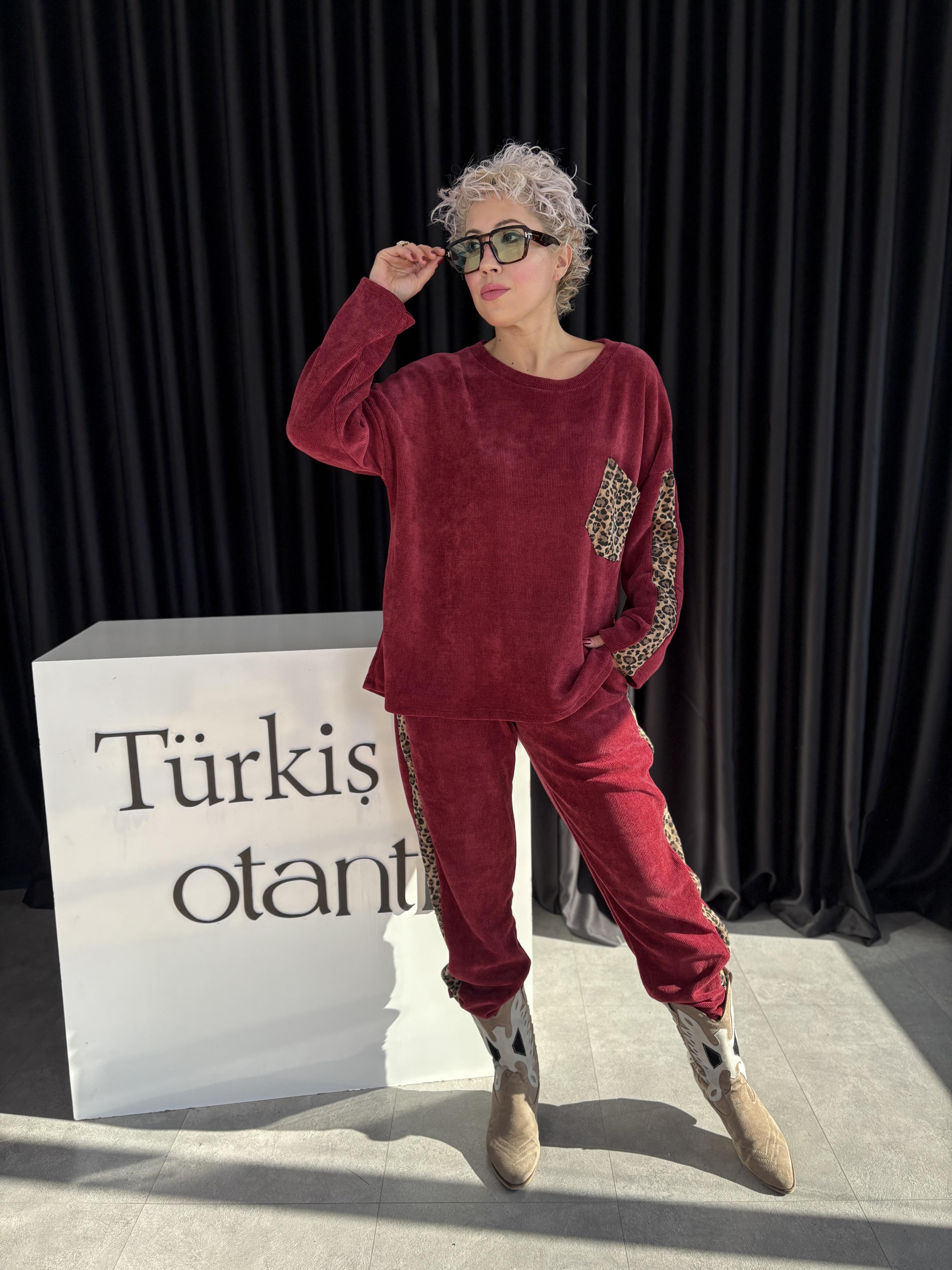 Leopar Cep Detaylı İtalyan Bordo Kadife Takım
