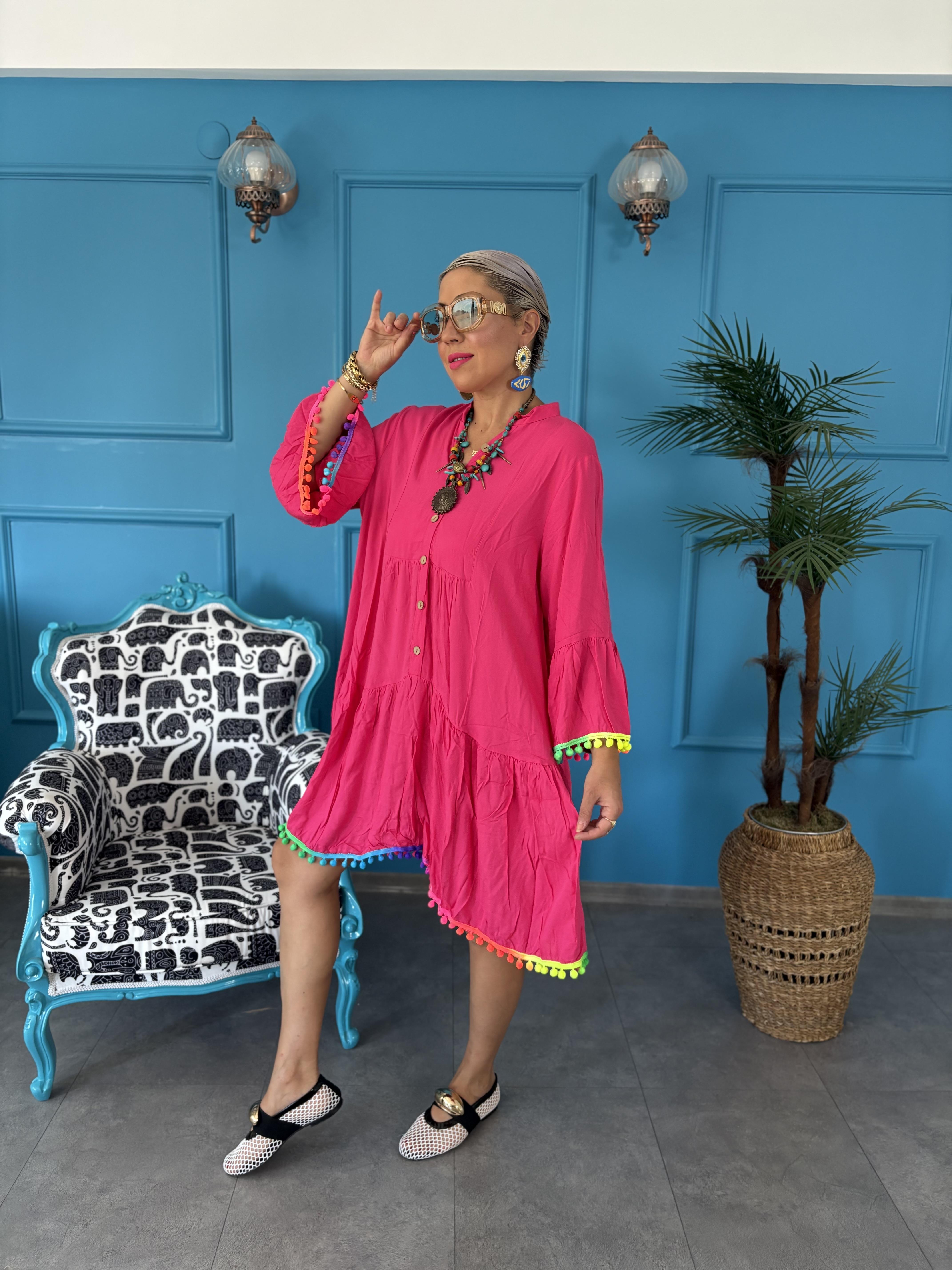 Ponponlu Pembe Elbise