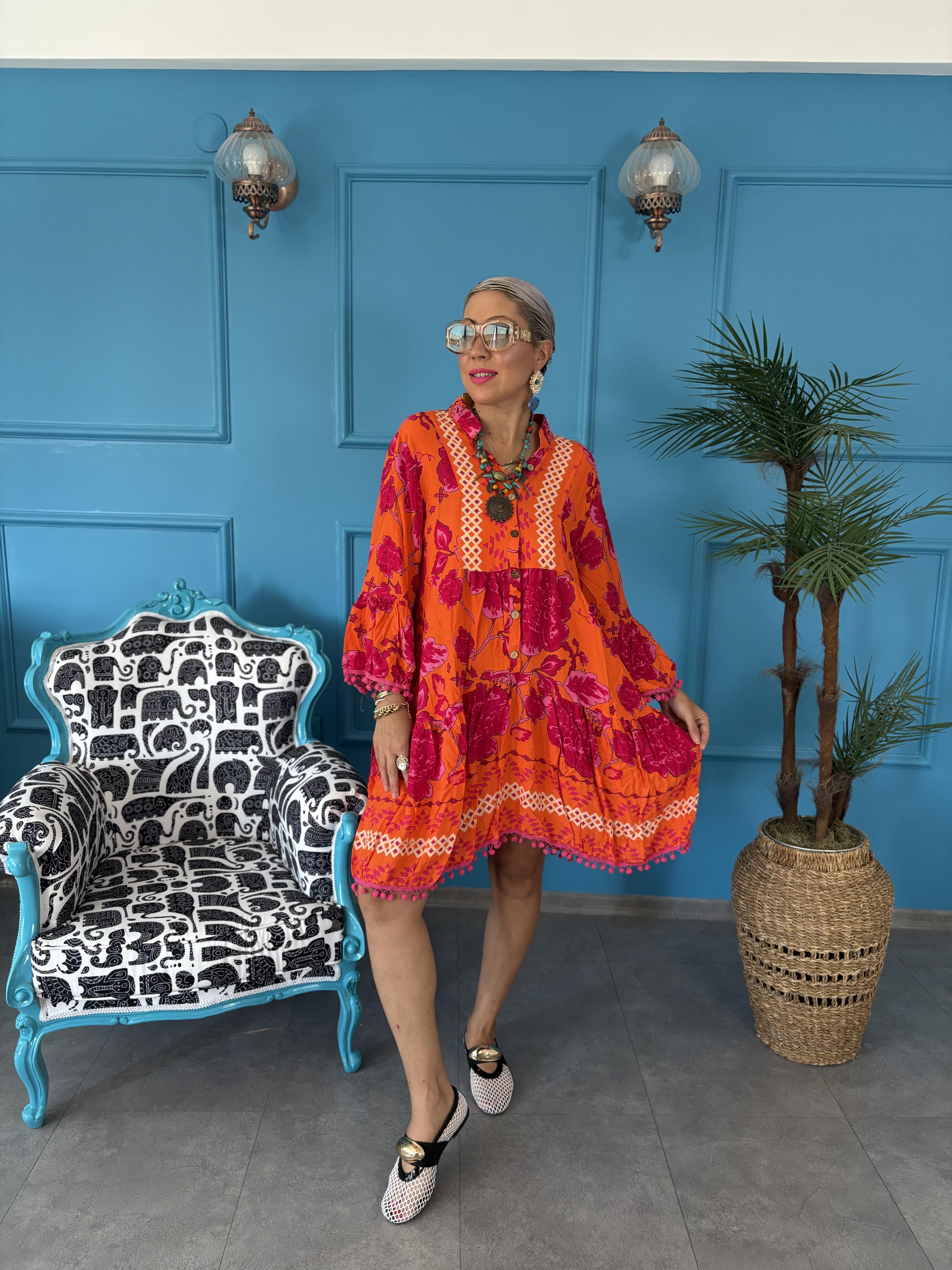 Ponponlu Turuncu Desenli Elbise