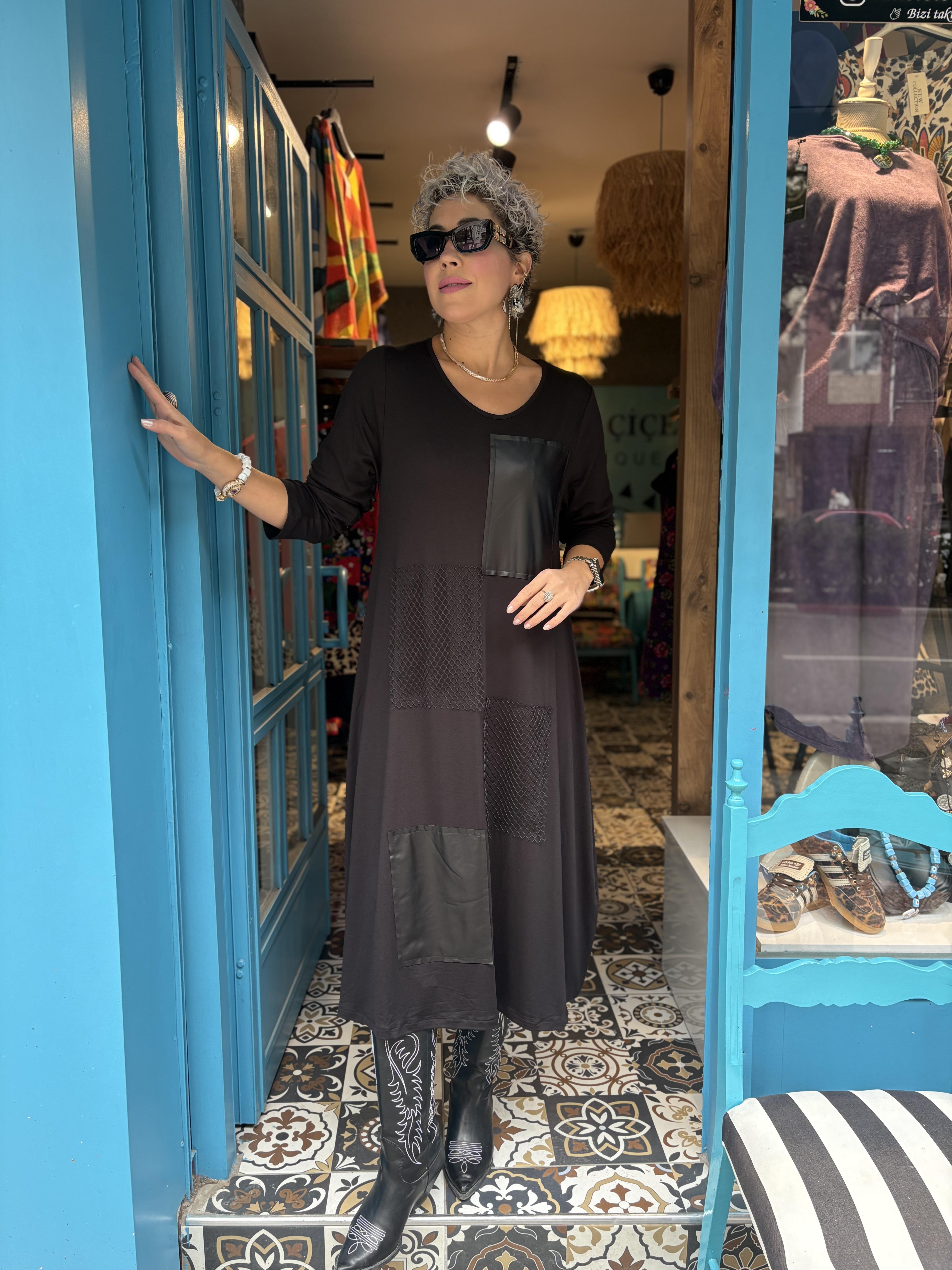 Tasarım Deri Detaylı Siyah Elbise