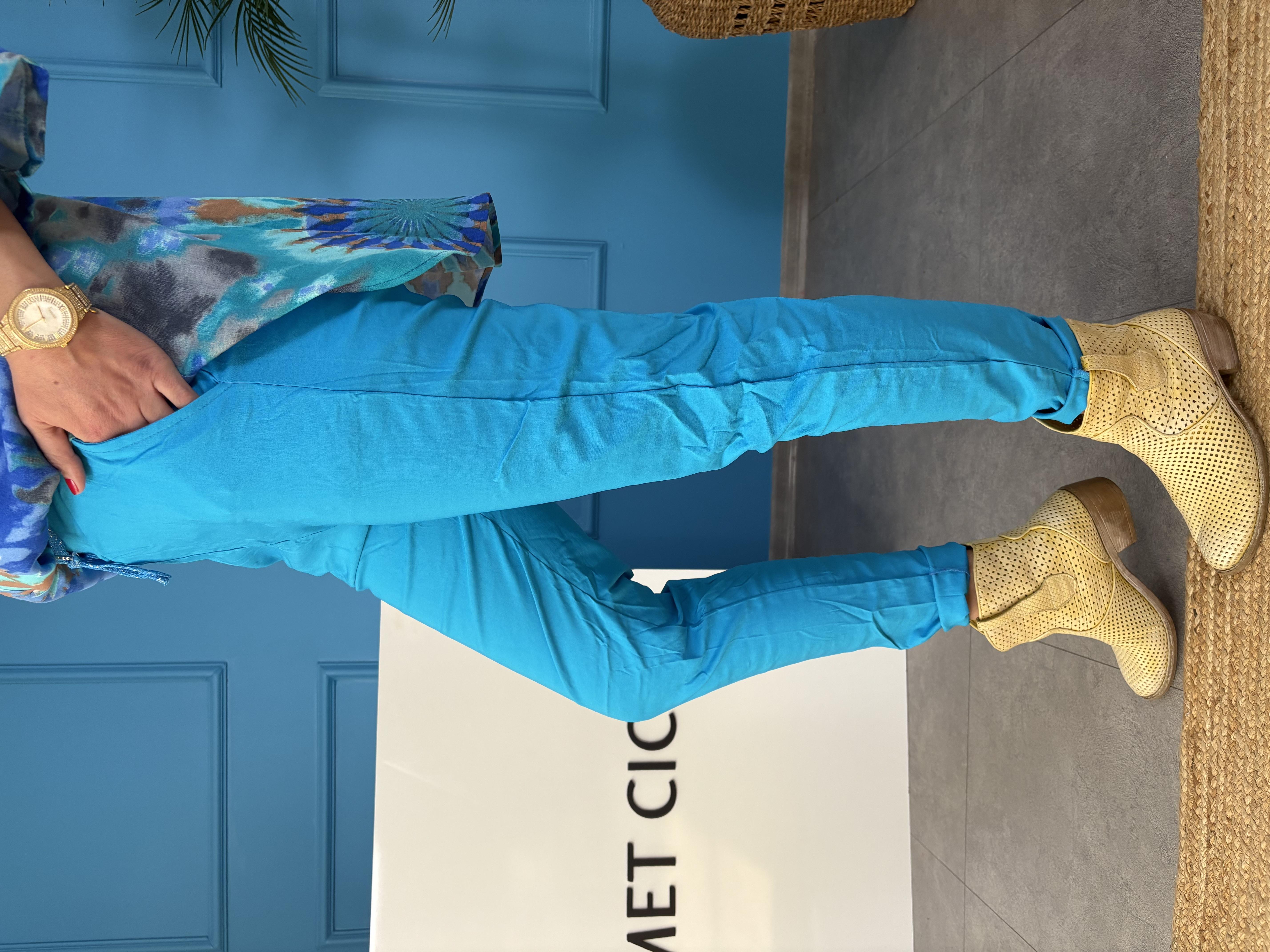 Turkuaz Sihirli Pantolon