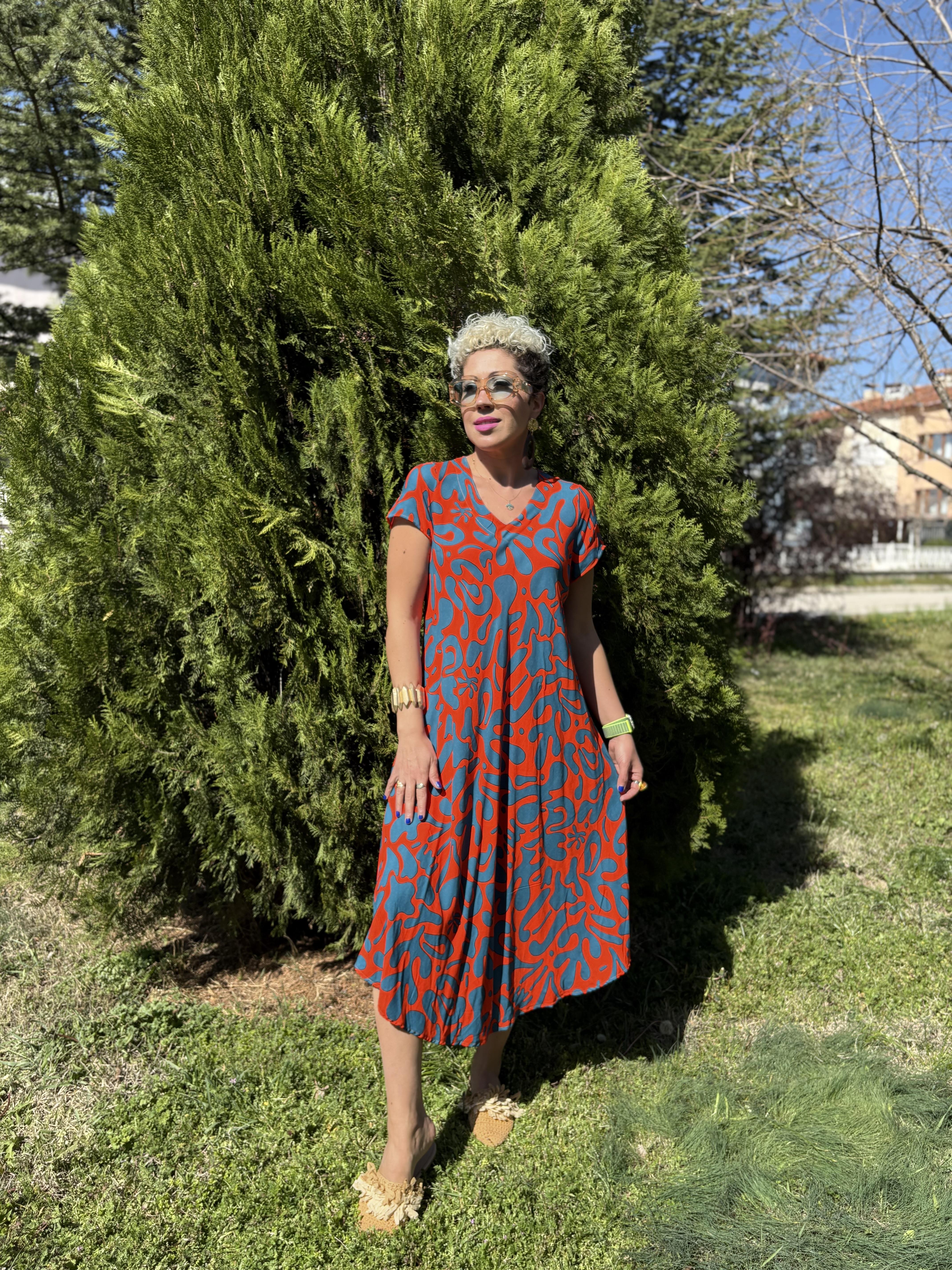 Turuncu Sihirli Elbise