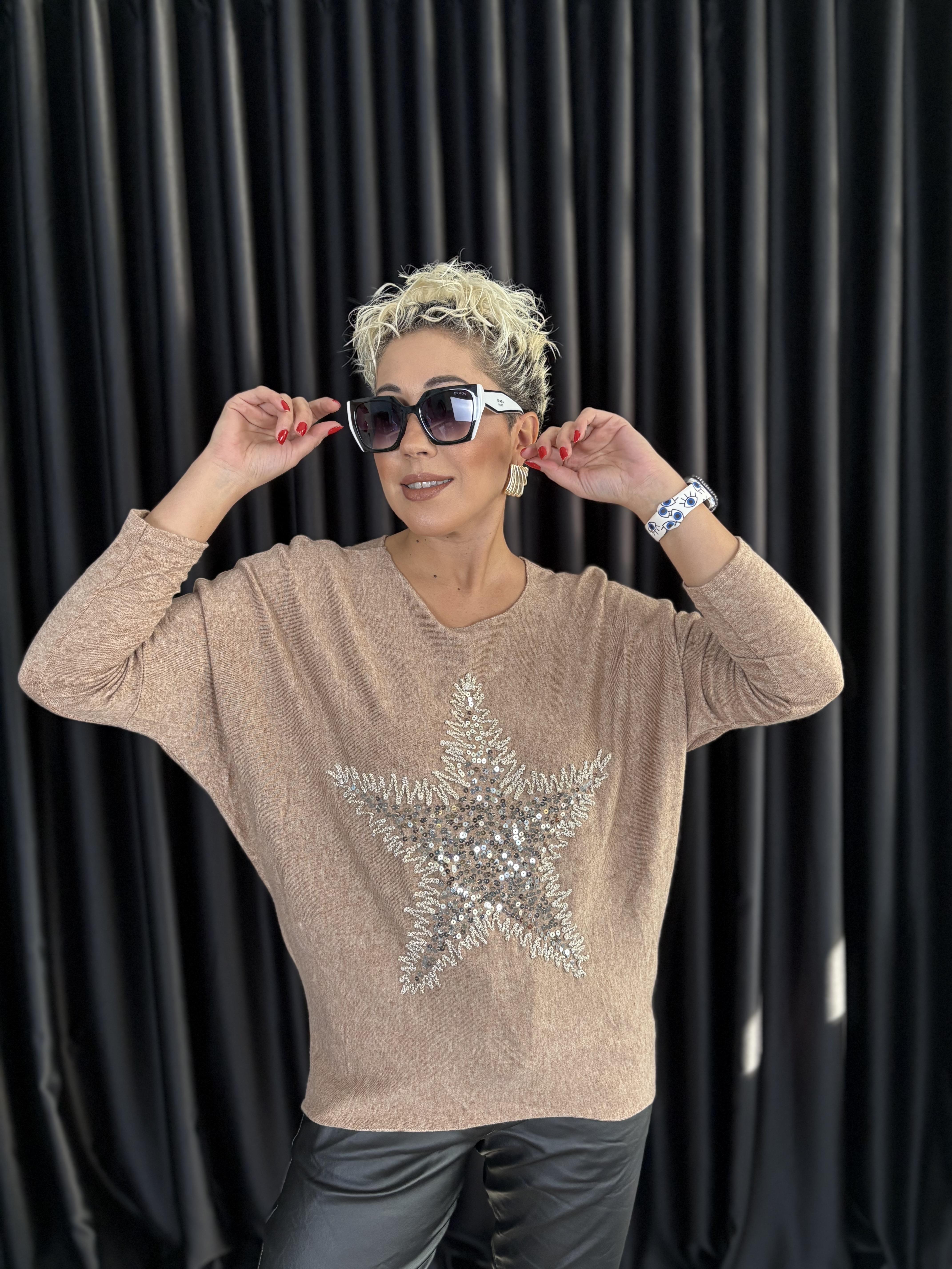 Yıldız Payet İşlemeli İtalyan Camel Bluz