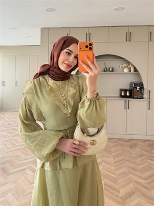 Almond Fırfır Detaylı Etekli Takım Mint Yeşili (F26007)