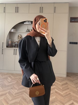 Alvena Geniş Yaka Kruvaze Ceket Takım Lacivert (26061)