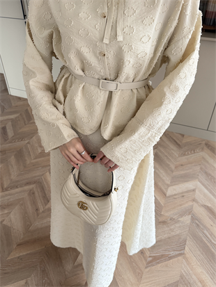 Aspenya Dokulu Etekli Takım Bej (3024)