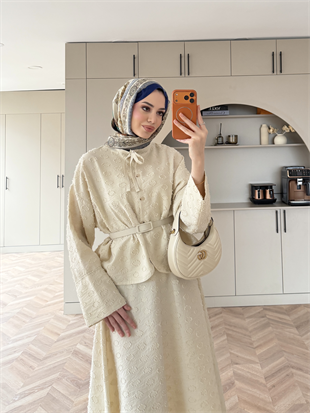 Aspenya Dokulu Etekli Takım Bej (3024)