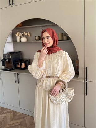 Avren Önü Fırfırlı Etekli Takım Bej (5756)