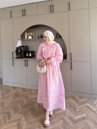 Avren Önü Fırfırlı Etekli Takım Pembe (5756)