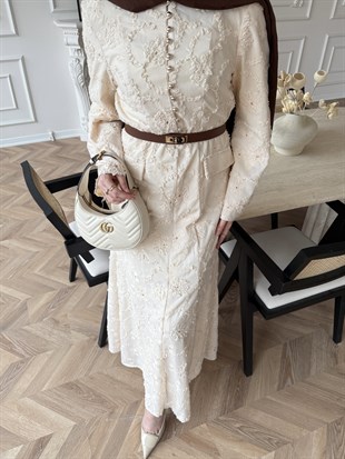 Blair Güpürlü Elbise Bej (5770)