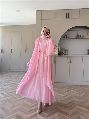 Brianna Pelerinli Şifon Elbise Pembe 