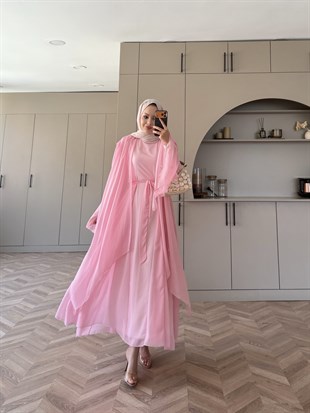 Brianna Pelerinli Şifon Elbise Pembe 