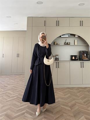 Broş Detaylı Pileli Etekli Takım Lacivert (4067)