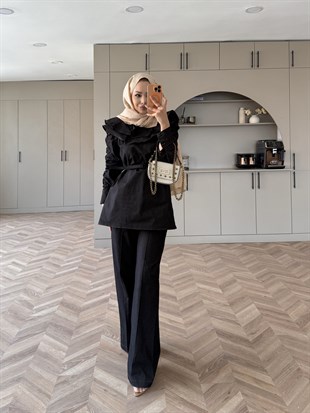 Capri Yaka Detaylı Kot Takım Siyah (2014)