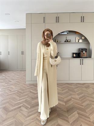 Ciara Süveterli Pantolonlu Takım Ekru