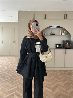 Çizgili Kot Pantolonlu Takım Siyah