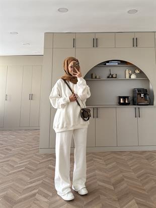 Cole Üç İplik Takım Beyaz