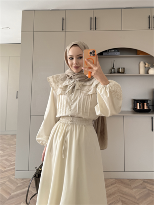 Dale Nakışlı Etekli Takım Bej (8350)