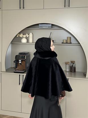 Darby Yakası Kürk Detaylı Angora Panço Siyah