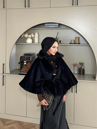 Darby Yakası Kürk Detaylı Angora Panço Siyah