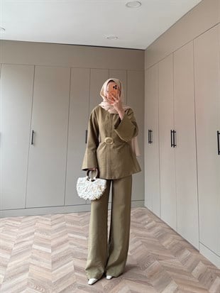 Dark Broş Detaylı Cupra Takım Yağ Yeşili (4437) 