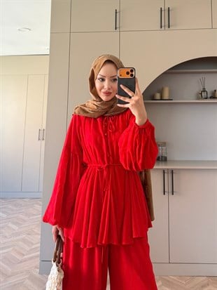 Defne Asimetrik Kesim Pantolonlu Takım Kırmızı (5817)