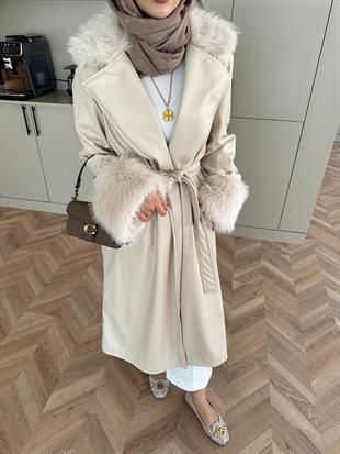 Deri Kürk Detaylı Kaban Krem