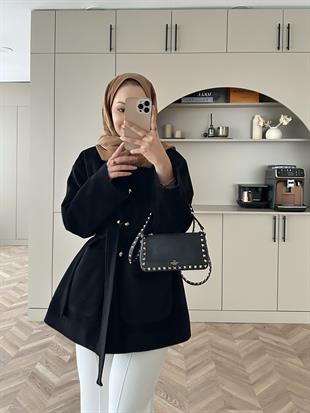 Diana Angora Kaban Siyah